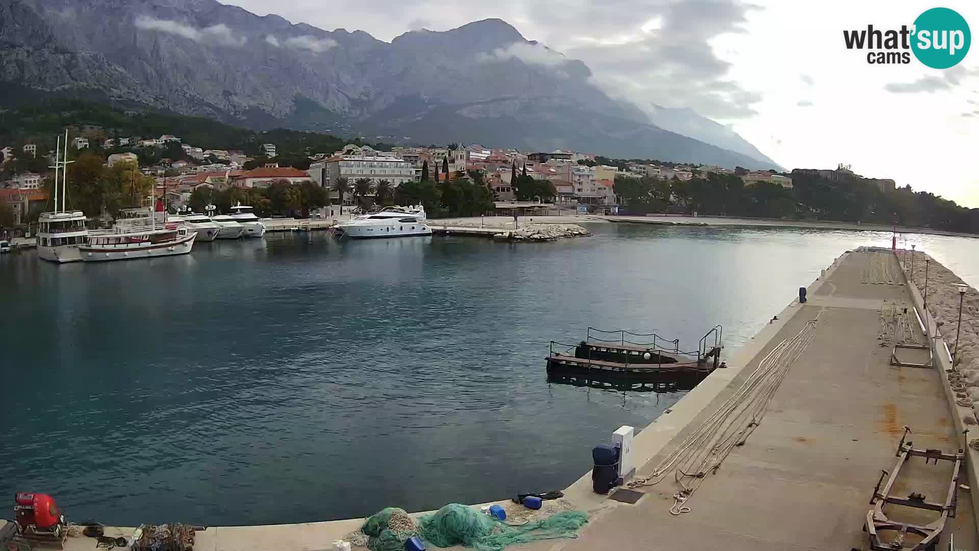 Webcam Live – Panorama di Baška Voda e delle montagne Biokovo