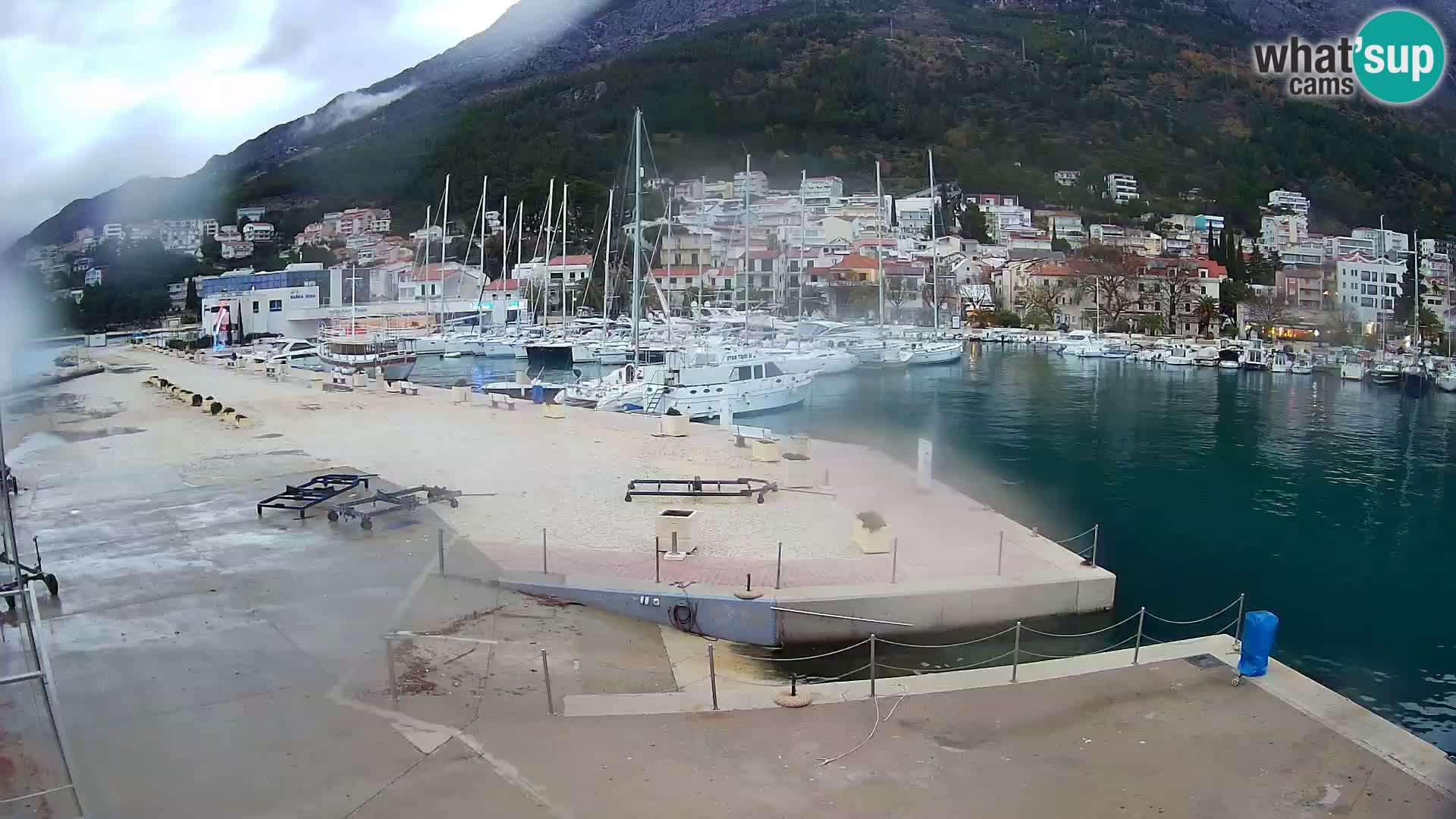 Webcam Live – View of Baška Voda and Biokovo mountain