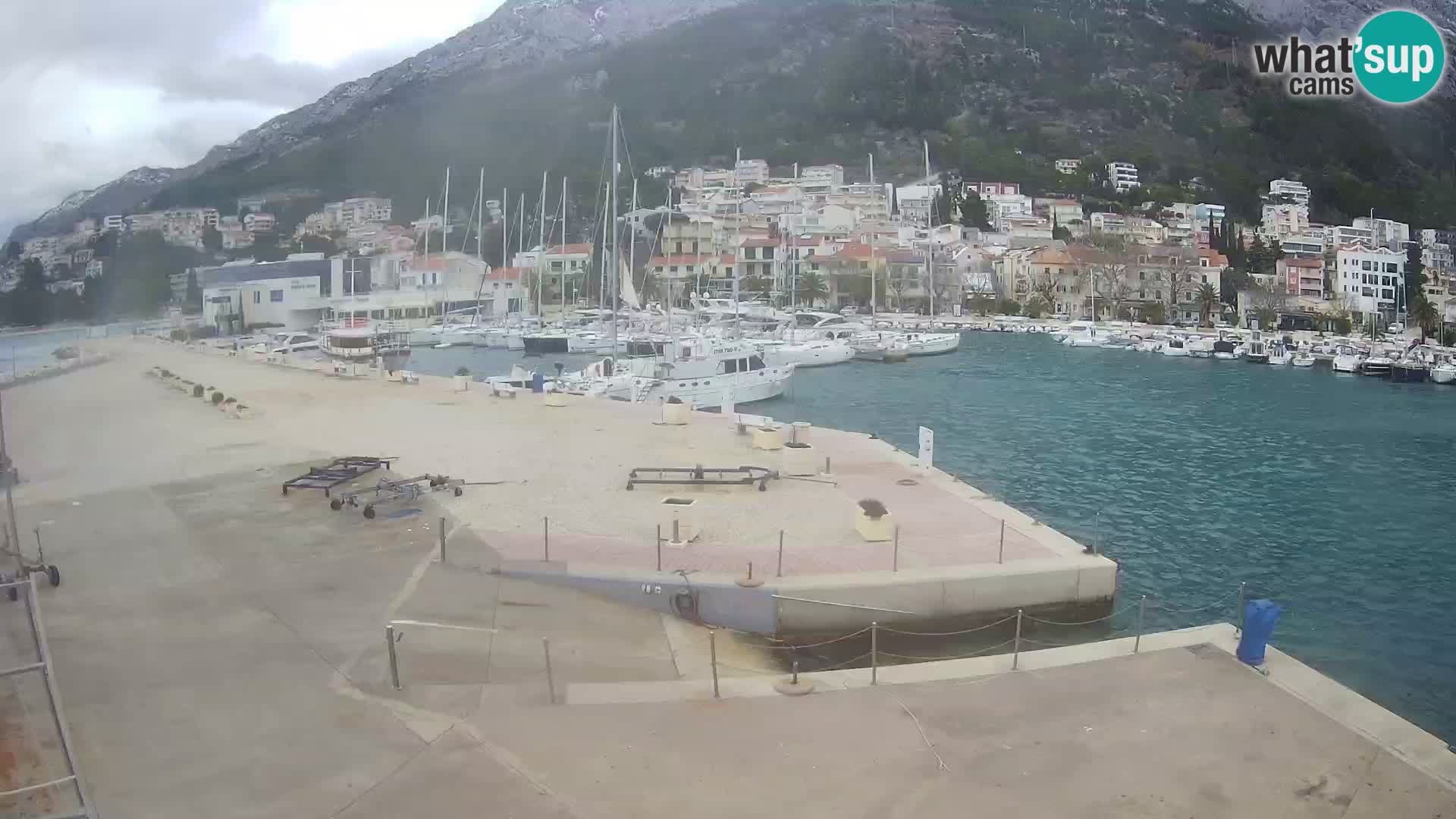 Webcam Live – View of Baška Voda and Biokovo mountain