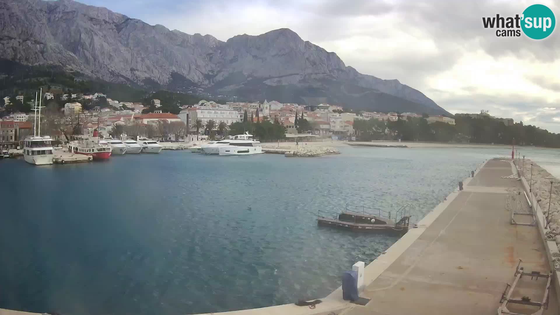 Webcam Live – View of Baška Voda and Biokovo mountain