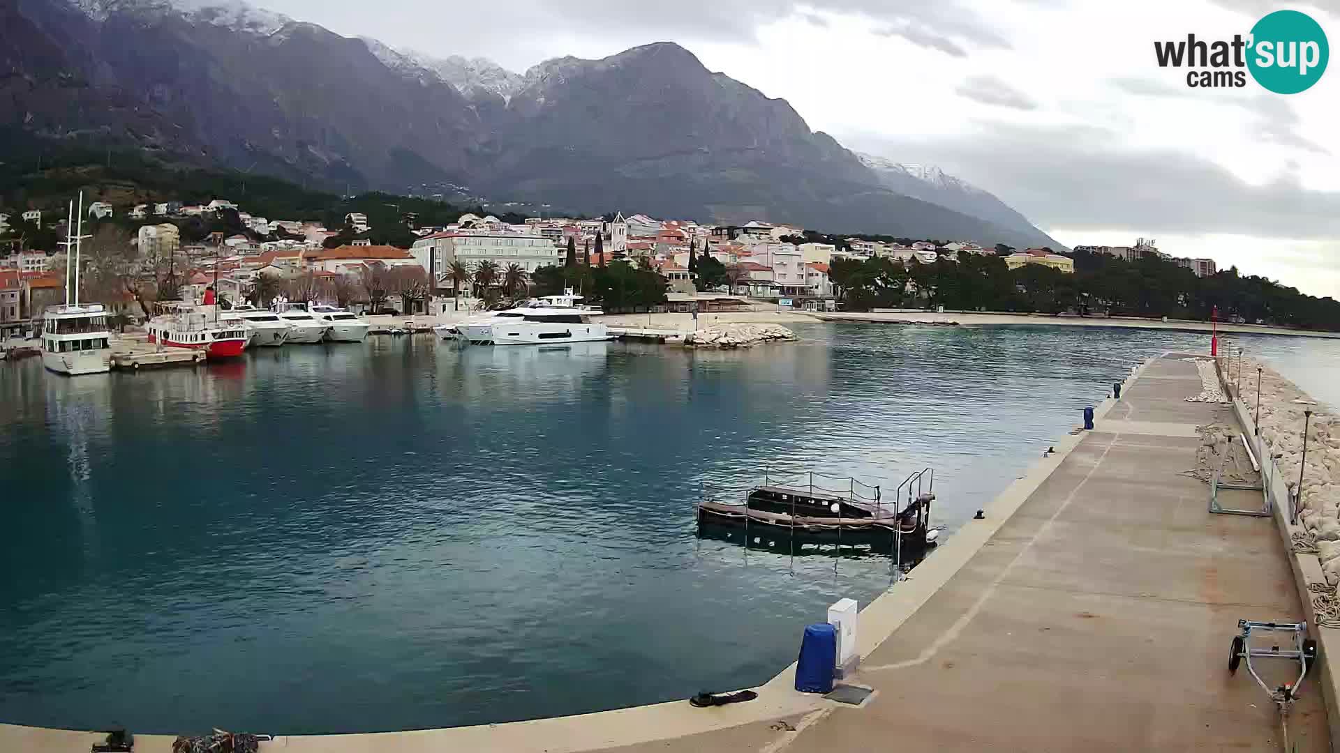 Webcam Live – Panorama di Baška Voda e delle montagne Biokovo