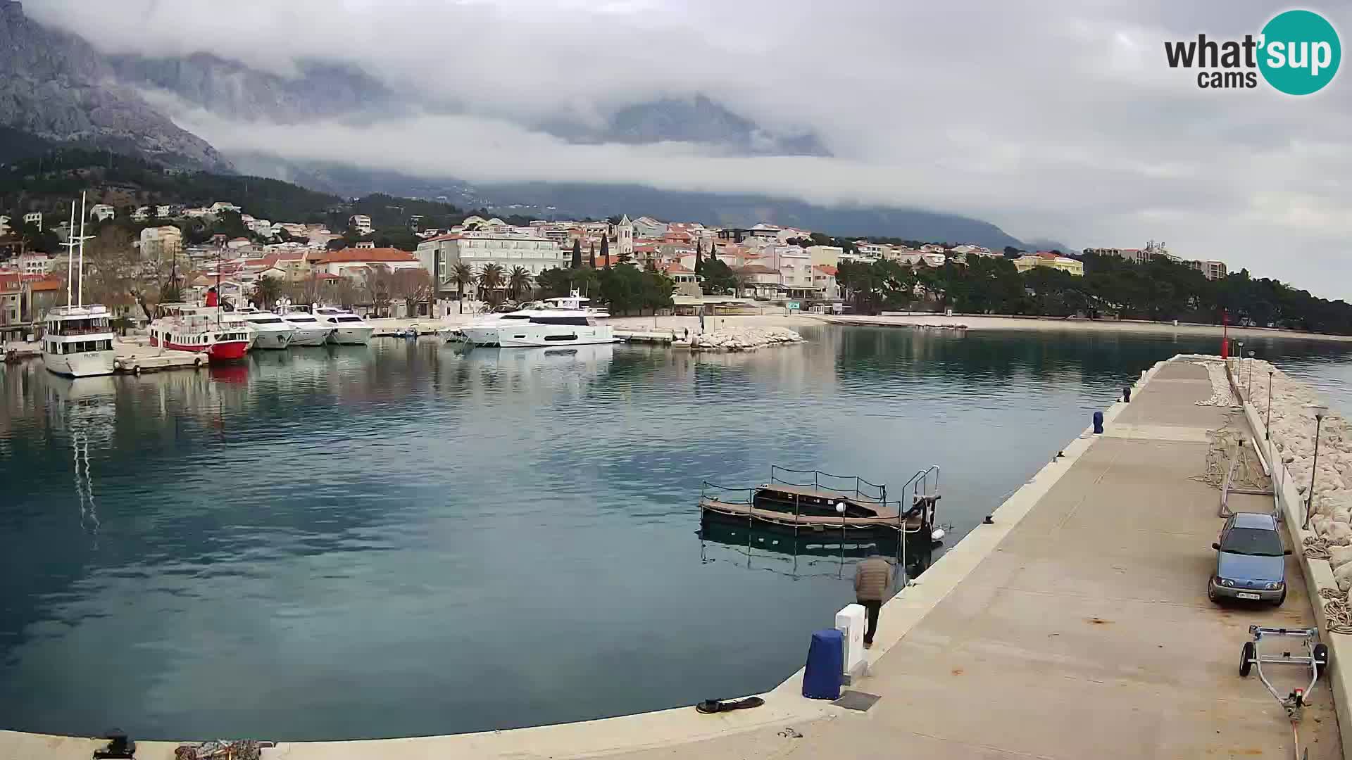 Webcam Live – View of Baška Voda and Biokovo mountain