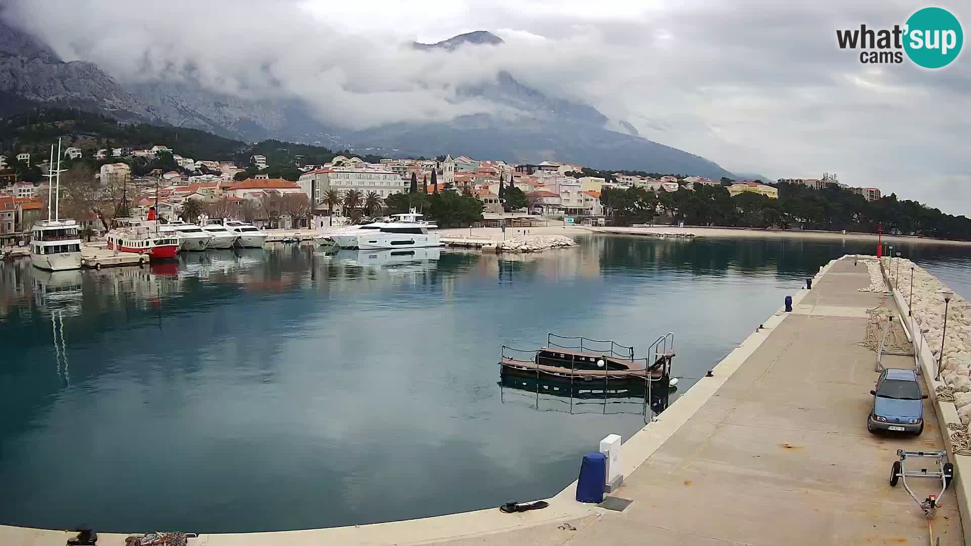 Webcam Live – View of Baška Voda and Biokovo mountain