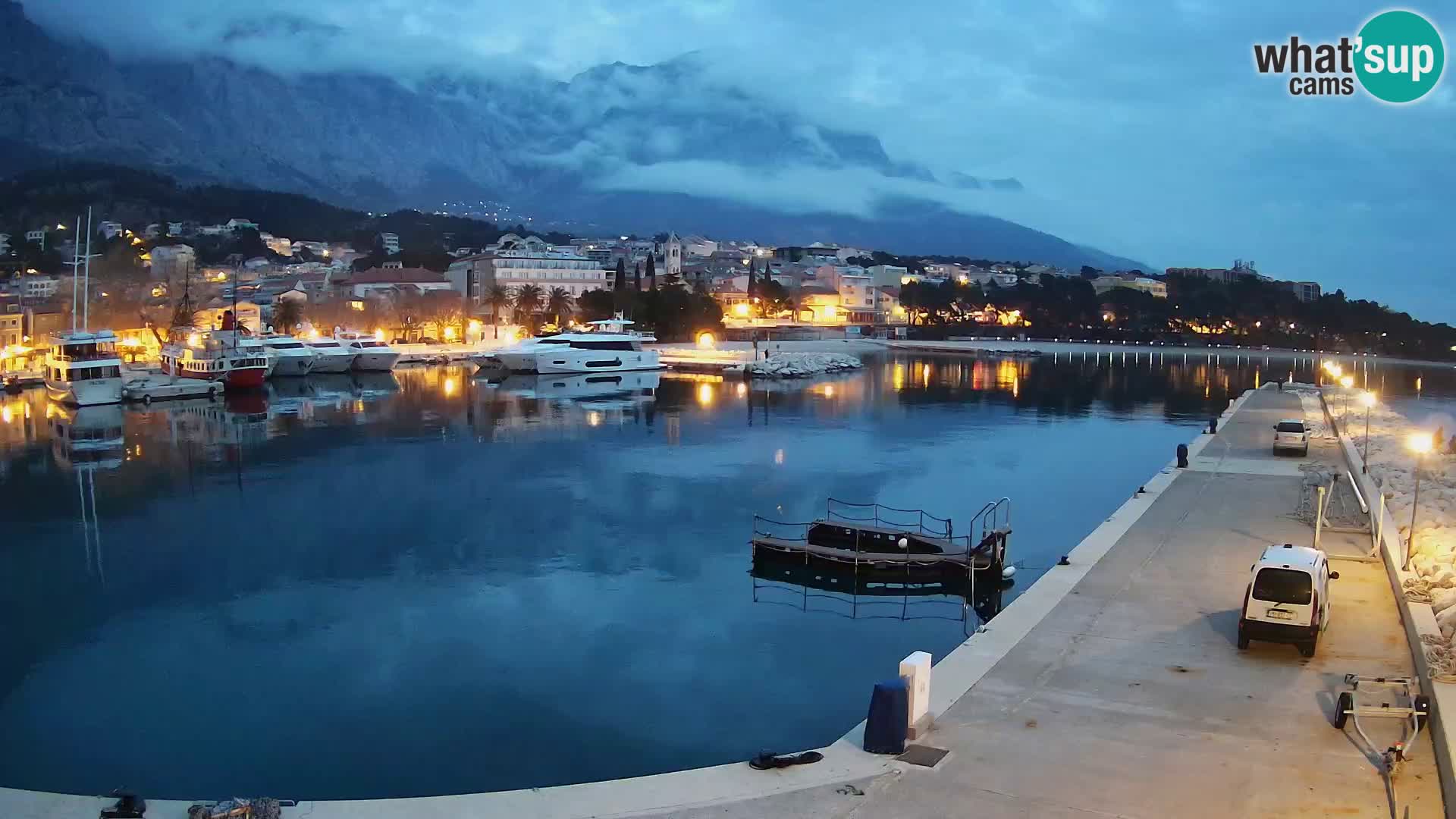 Webcam Live – Panorama di Baška Voda e delle montagne Biokovo