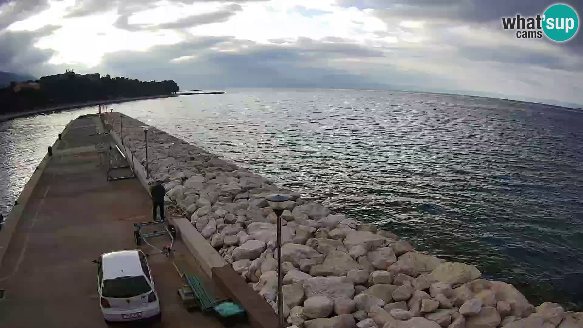 Webcam Live – View of Baška Voda and Biokovo mountain