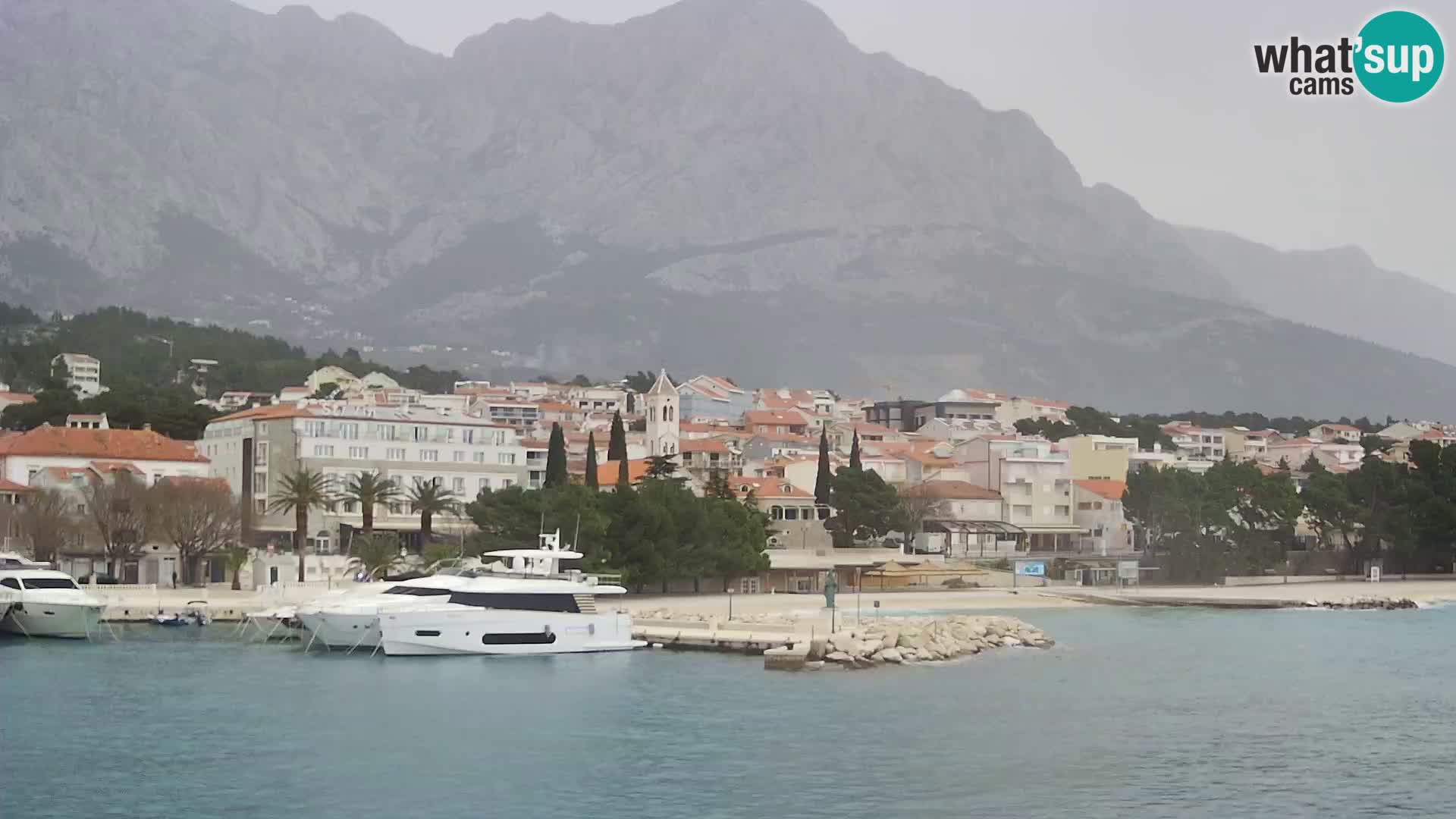 Webcam Live – View of Baška Voda and Biokovo mountain