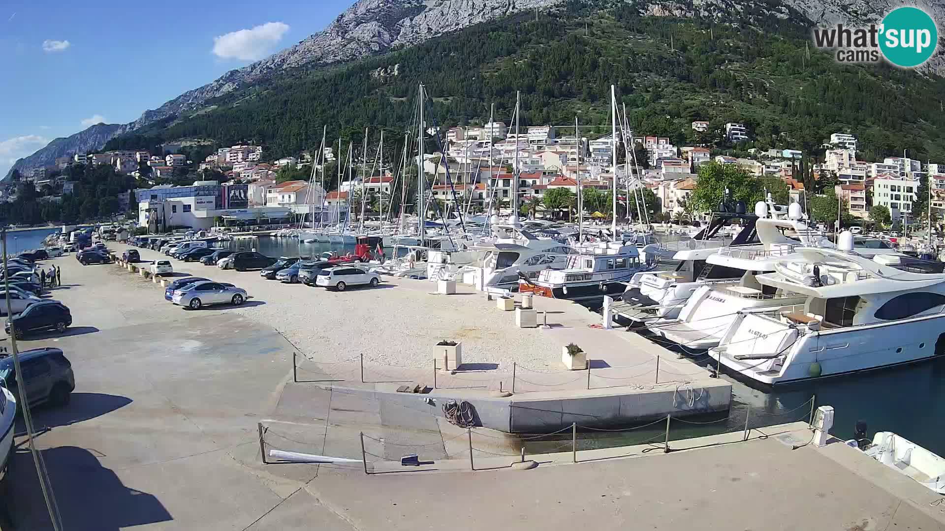 Spletna kamera – Baška Voda, pogled na mesto in goro Biokovo