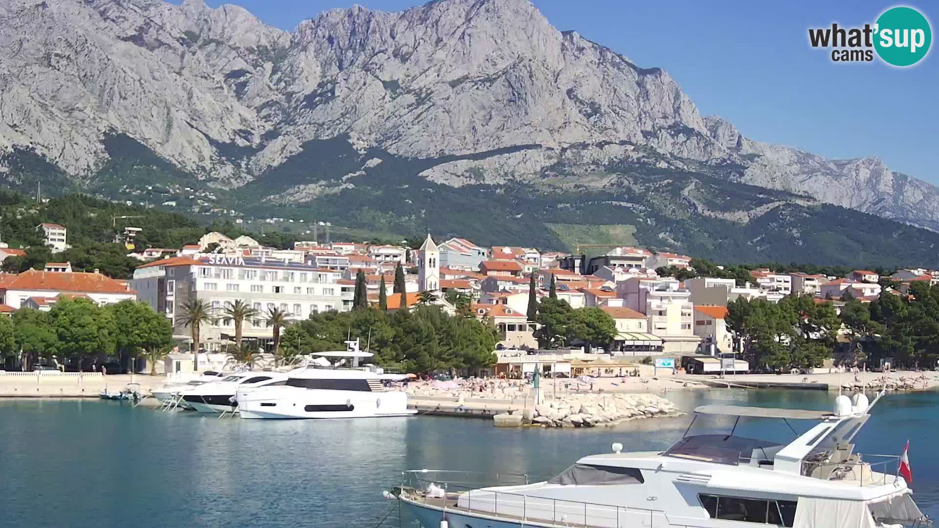 Web Kamera Baška Voda luka – Pogled na grad i masiv Biokovo
