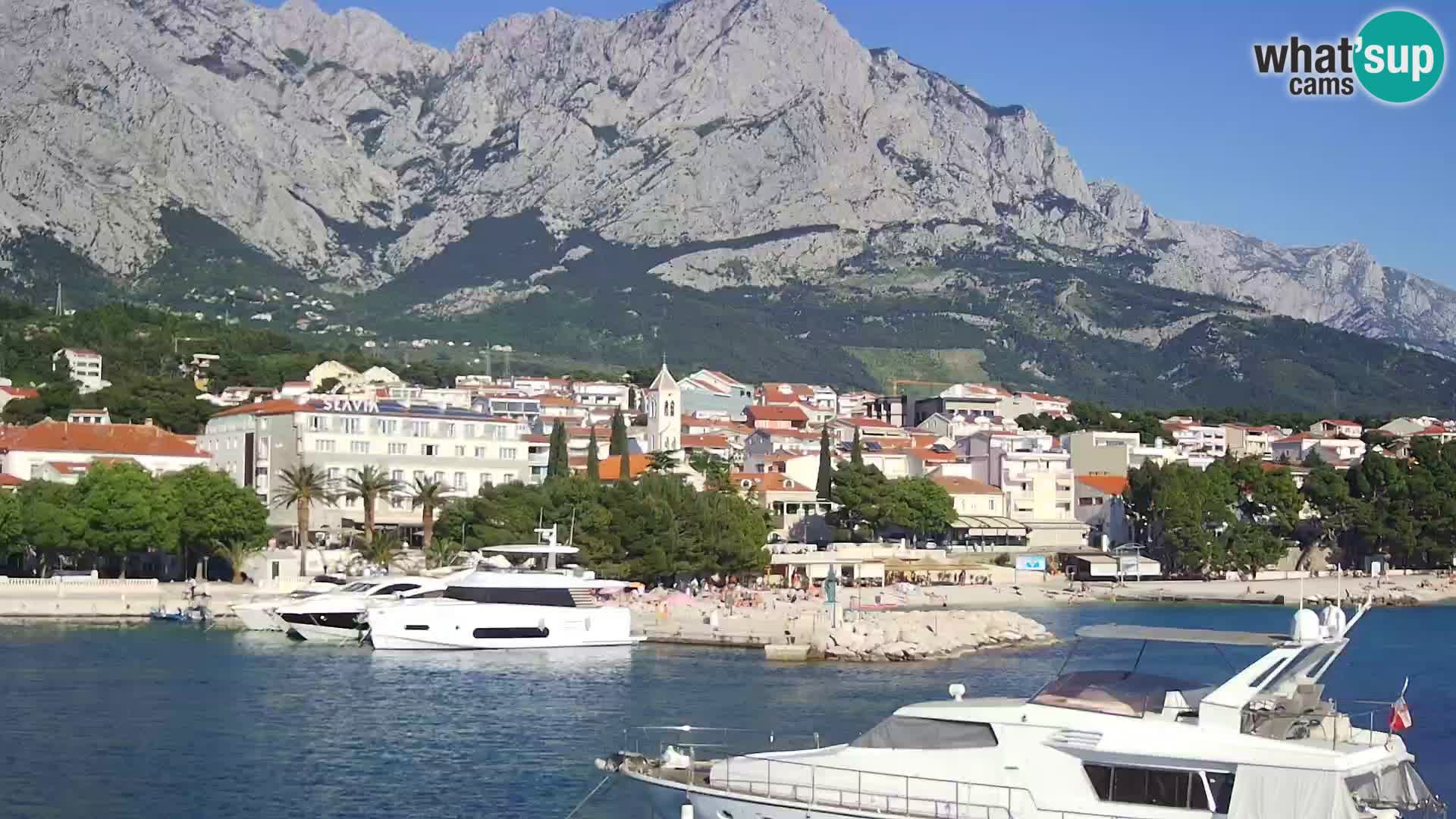 Spletna kamera – Baška Voda, pogled na mesto in goro Biokovo