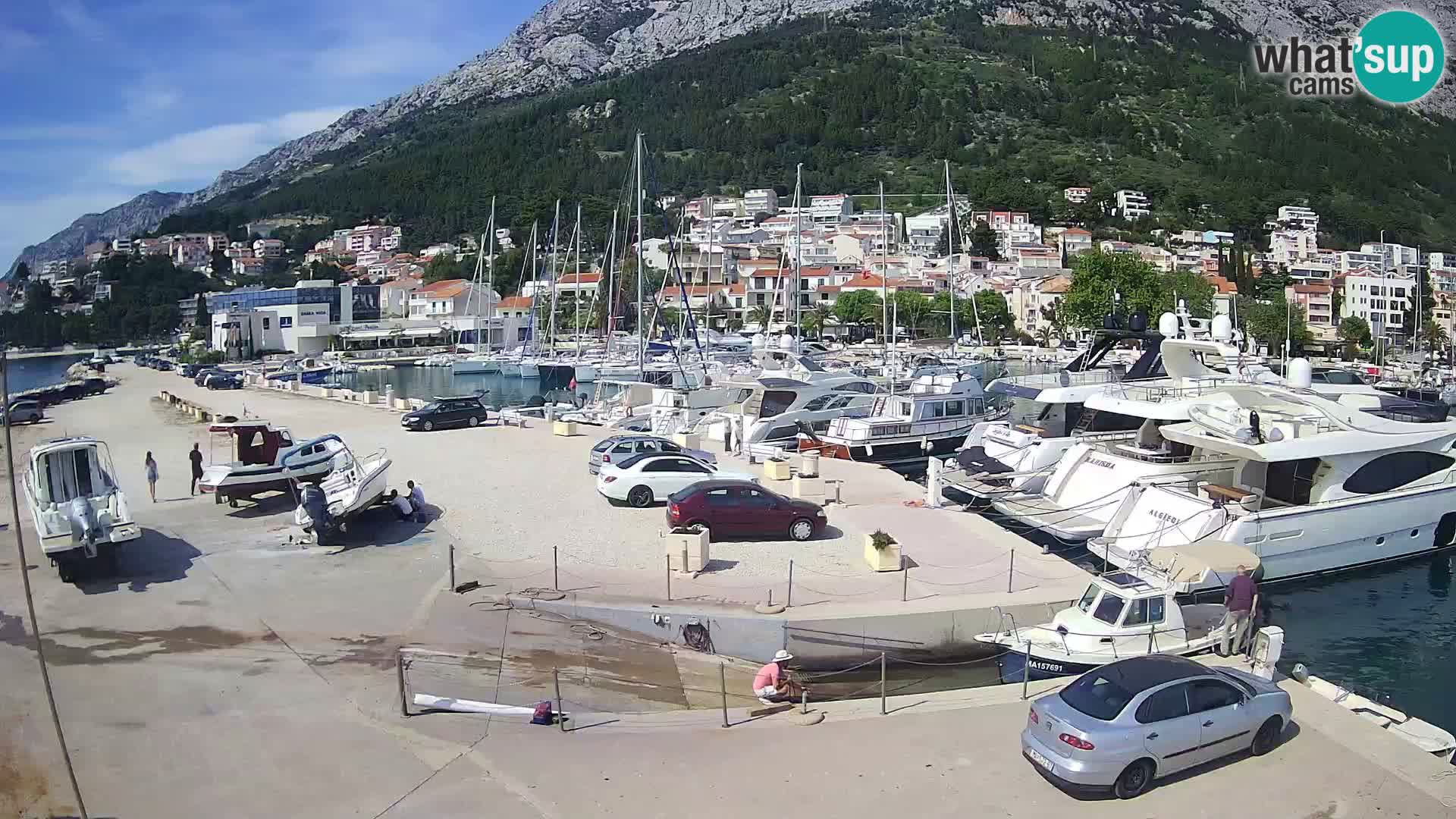 Spletna kamera – Baška Voda, pogled na mesto in goro Biokovo