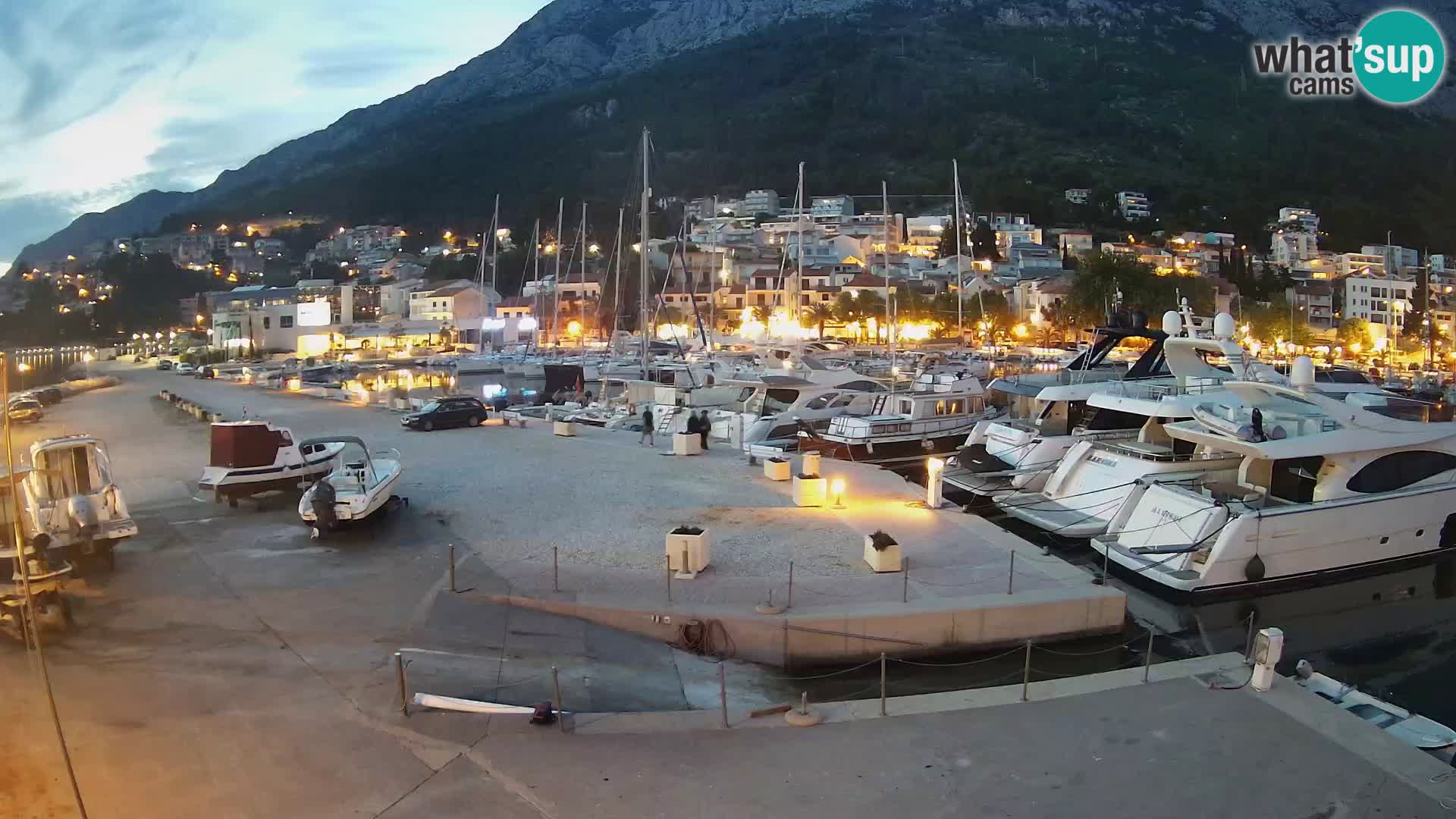 Webcam Live – View of Baška Voda and Biokovo mountain