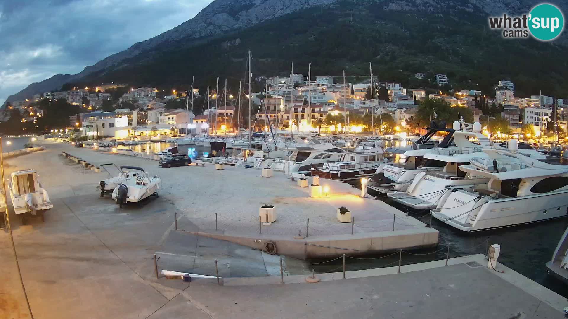 Webcam Baška Voda – Marina – Stadt und Gebirge Biokovo