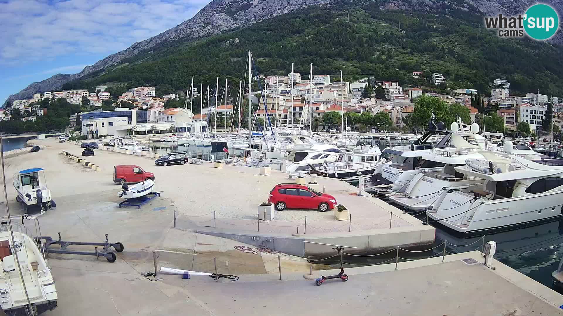 Spletna kamera – Baška Voda, pogled na mesto in goro Biokovo