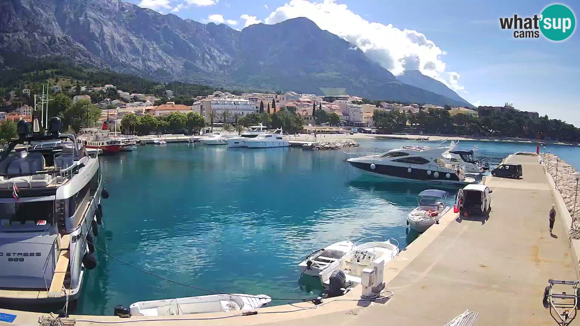 Spletna kamera – Baška Voda, pogled na mesto in goro Biokovo