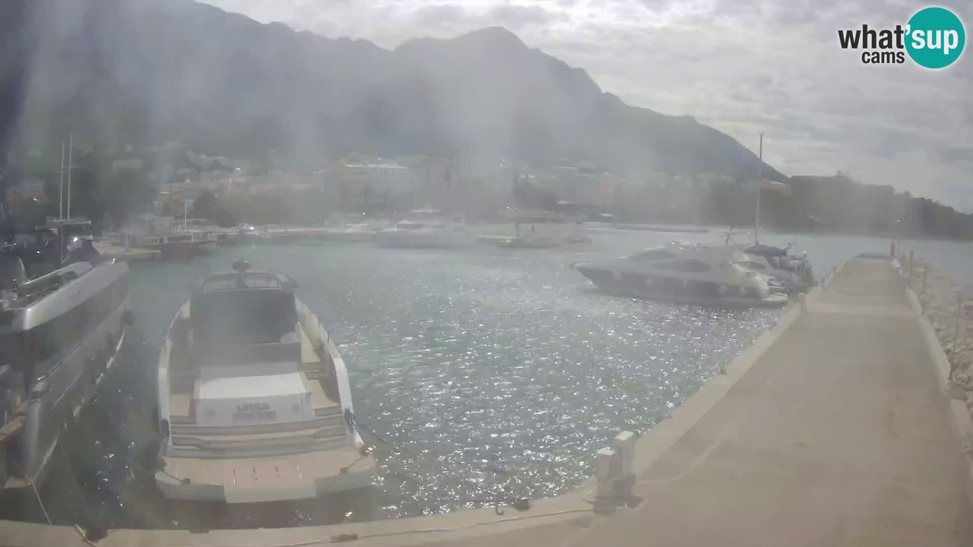 Webcam Live – Panorama di Baška Voda e delle montagne Biokovo