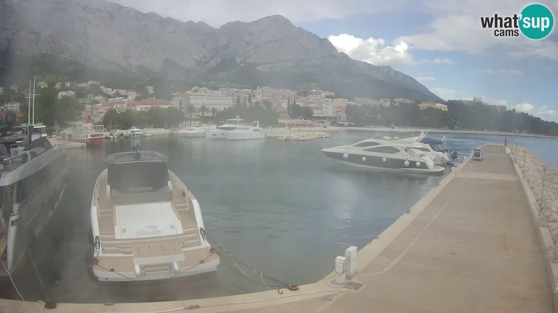 Webcam Live – View of Baška Voda and Biokovo mountain