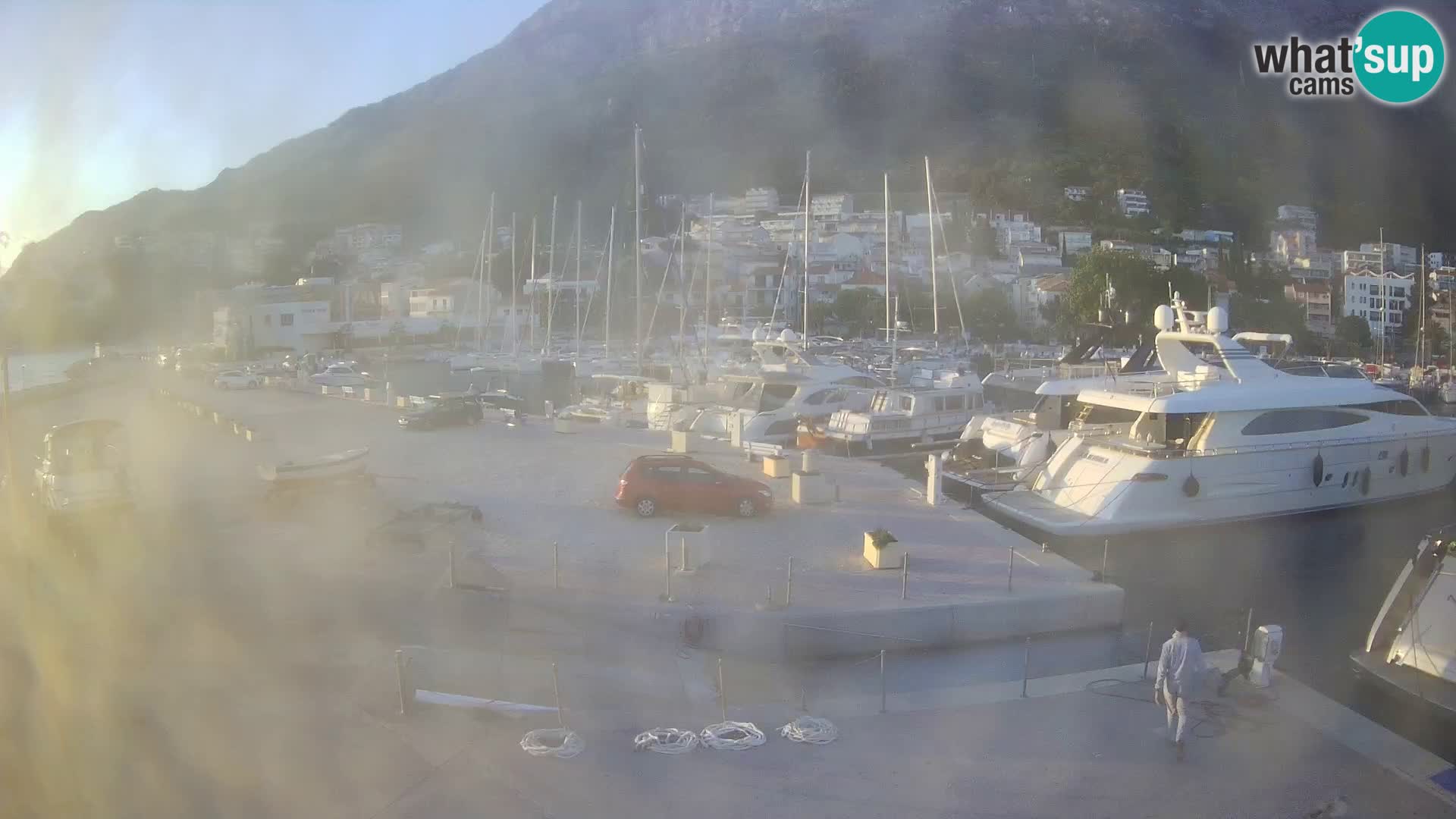Webcam Live – Panorama di Baška Voda e delle montagne Biokovo