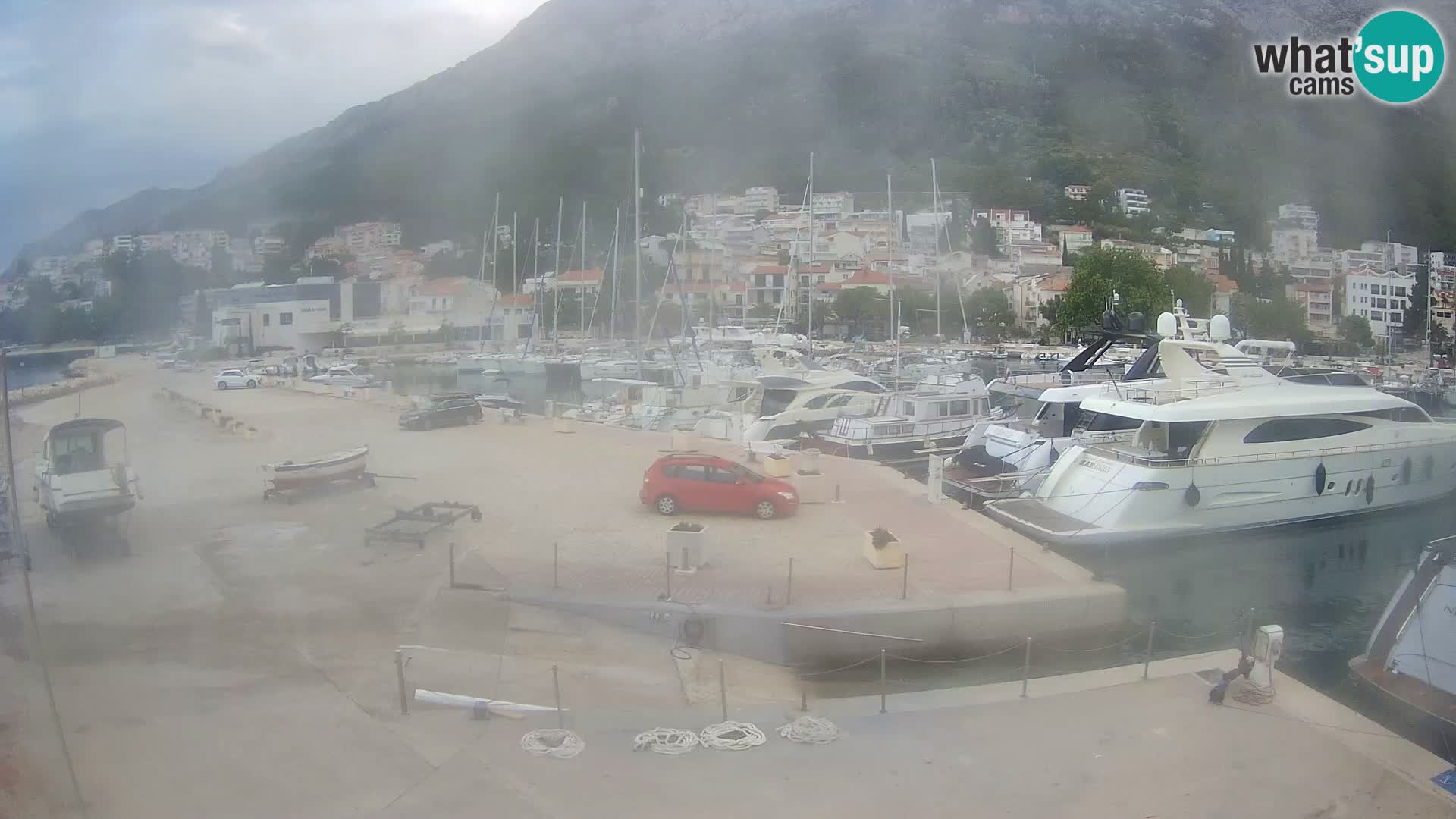 Webcam Live – View of Baška Voda and Biokovo mountain