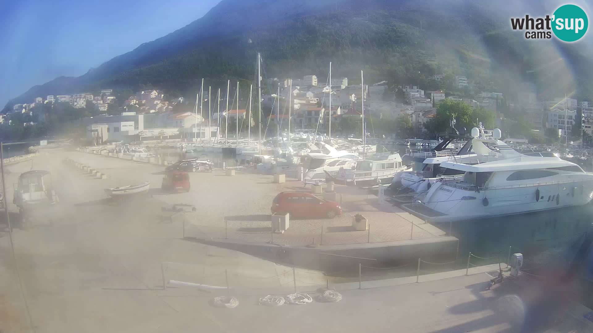 Webcam Live – View of Baška Voda and Biokovo mountain