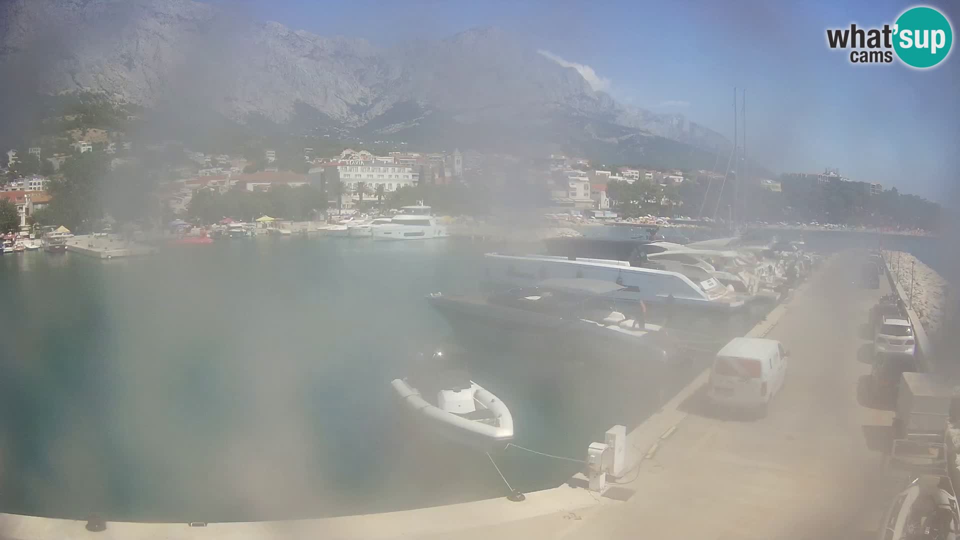 Webcam Live – Panorama di Baška Voda e delle montagne Biokovo