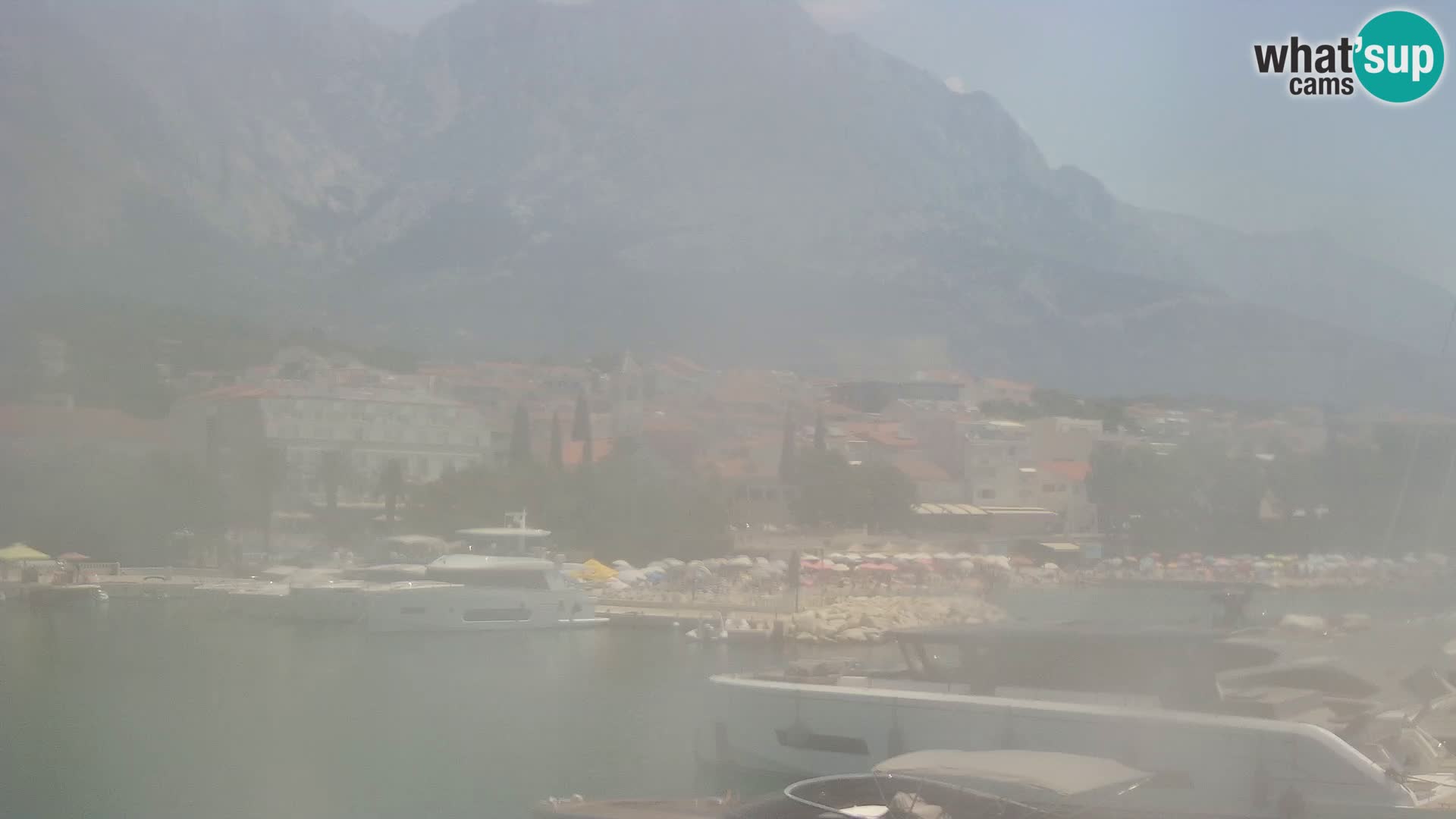 Webcam Live – View of Baška Voda and Biokovo mountain