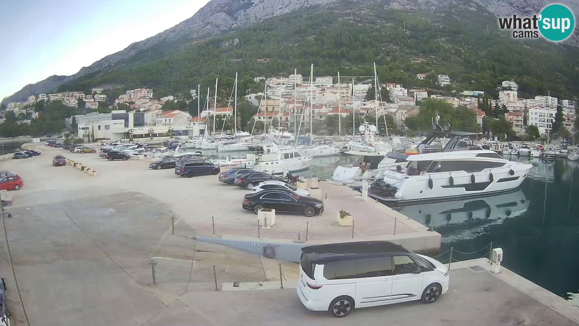 Webcam Live – View of Baška Voda and Biokovo mountain
