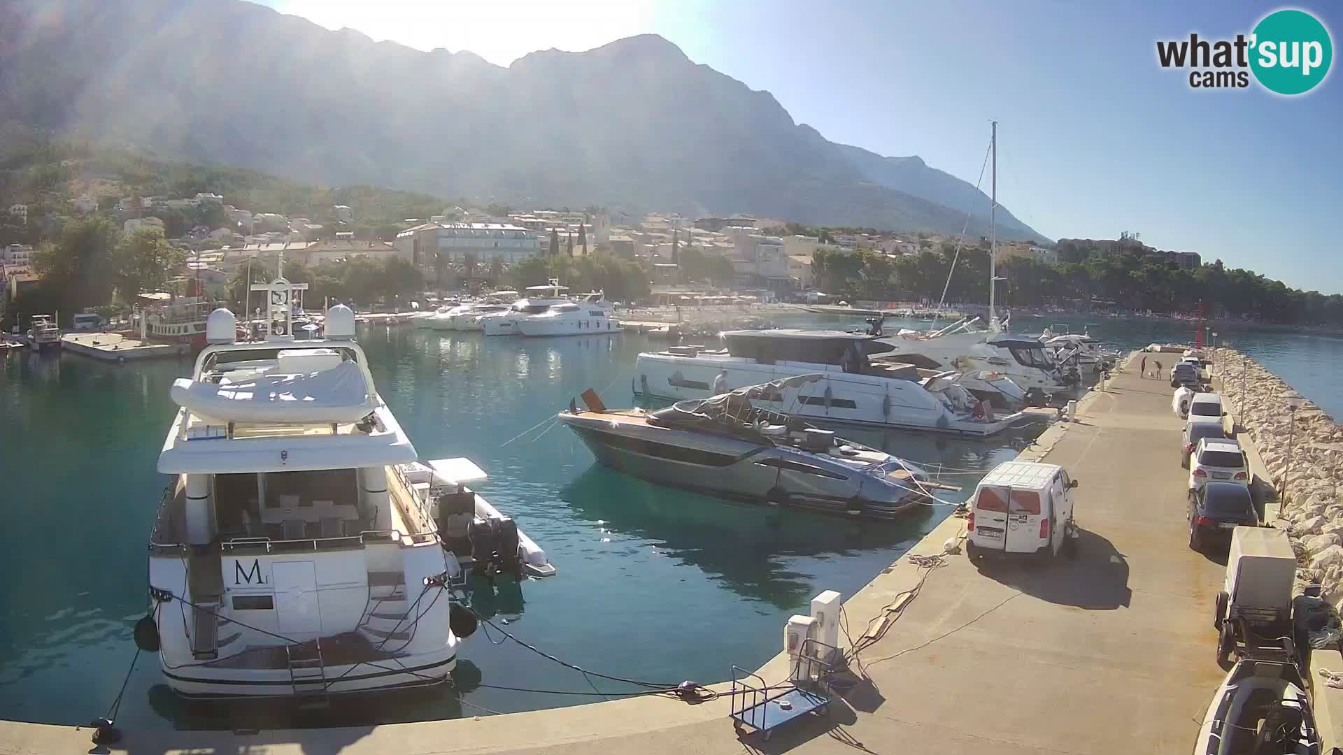 Webcam Live – View of Baška Voda and Biokovo mountain