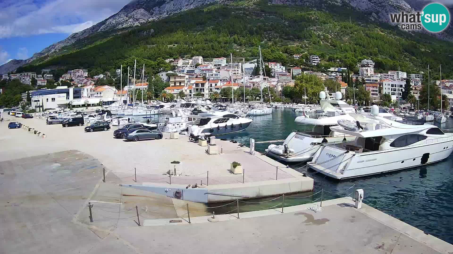 Spletna kamera – Baška Voda, pogled na mesto in goro Biokovo