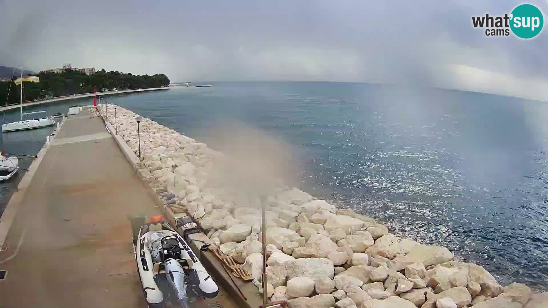 Webcam Live – View of Baška Voda and Biokovo mountain