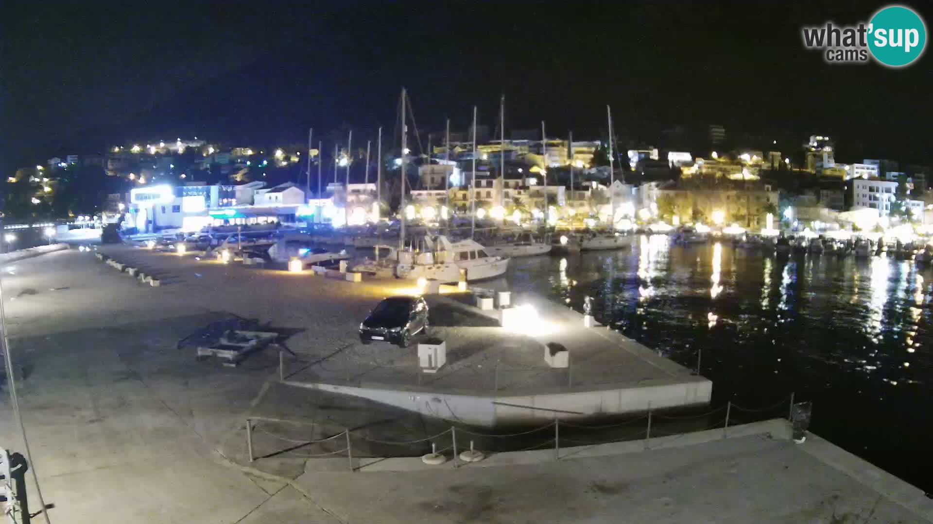 Spletna kamera – Baška Voda, pogled na mesto in goro Biokovo