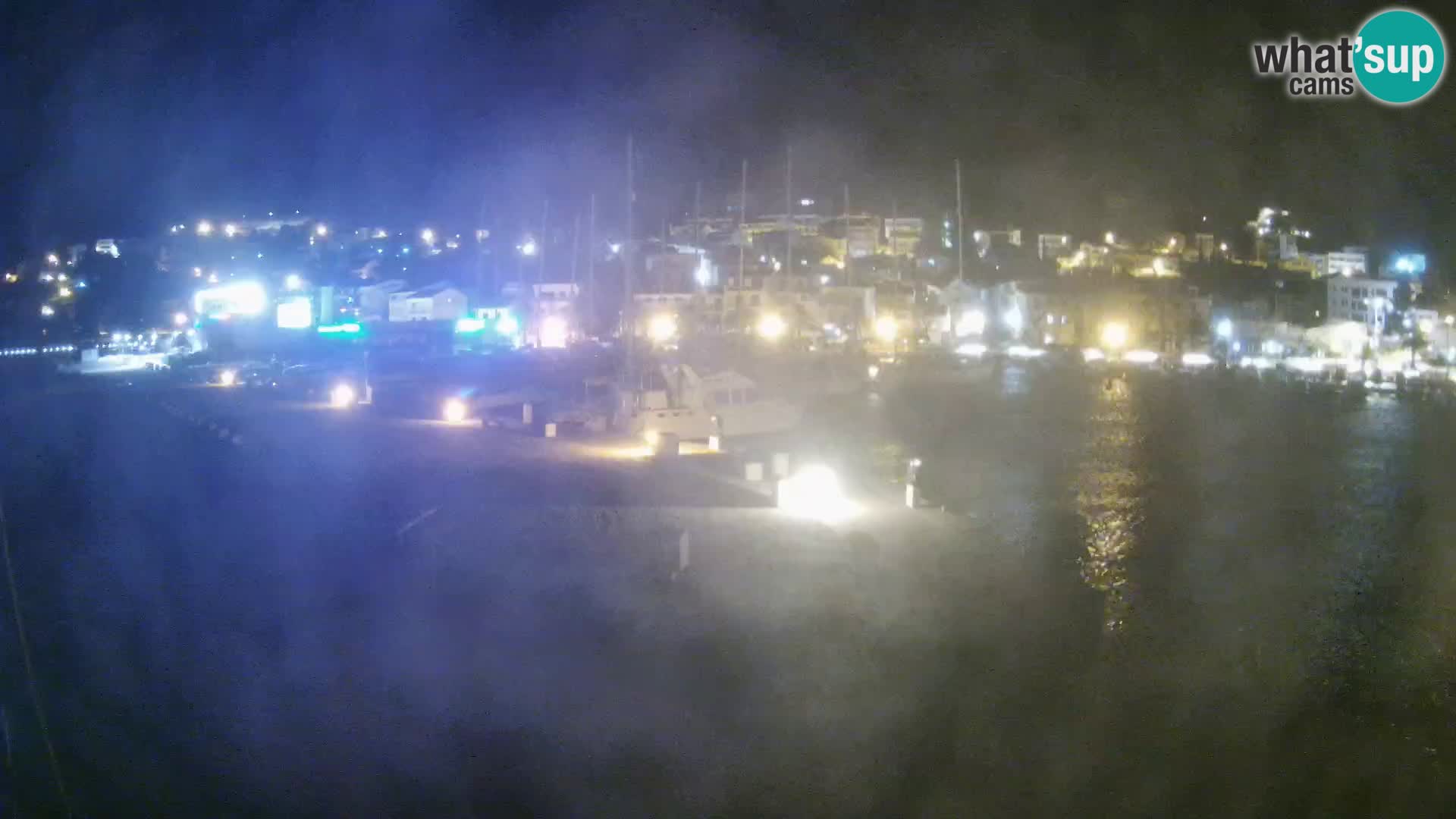 Spletna kamera – Baška Voda, pogled na mesto in goro Biokovo