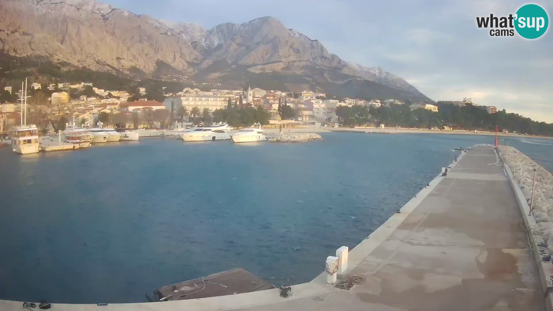 Webcam Live – Panorama di Baška Voda e delle montagne Biokovo