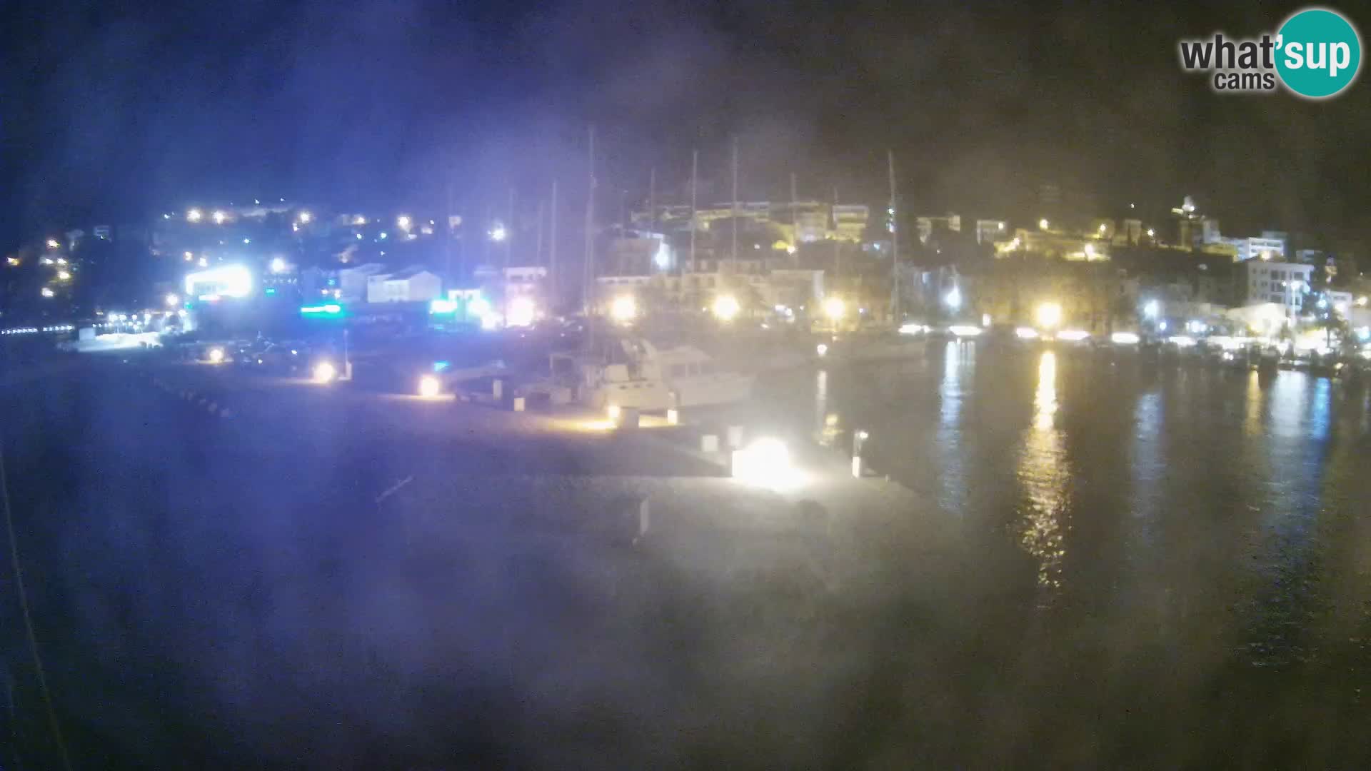 Spletna kamera – Baška Voda, pogled na mesto in goro Biokovo