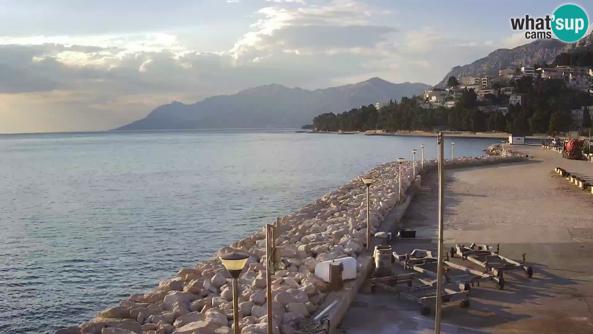 Webcam Live – View of Baška Voda and Biokovo mountain