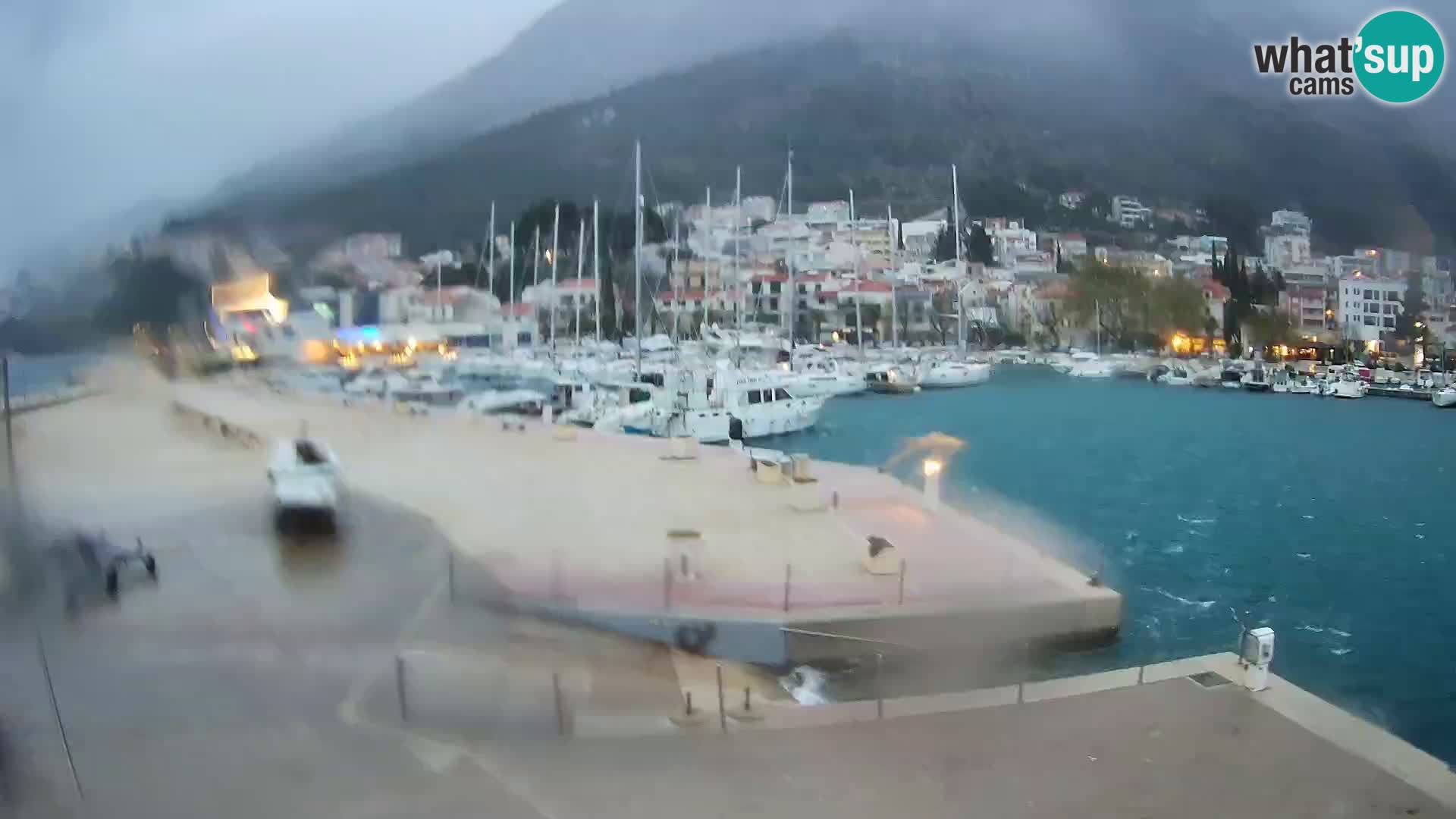 Webcam Live – View of Baška Voda and Biokovo mountain