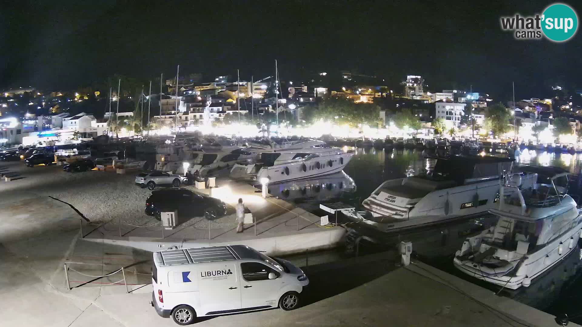Web Kamera Baška Voda luka – Pogled na grad i masiv Biokovo