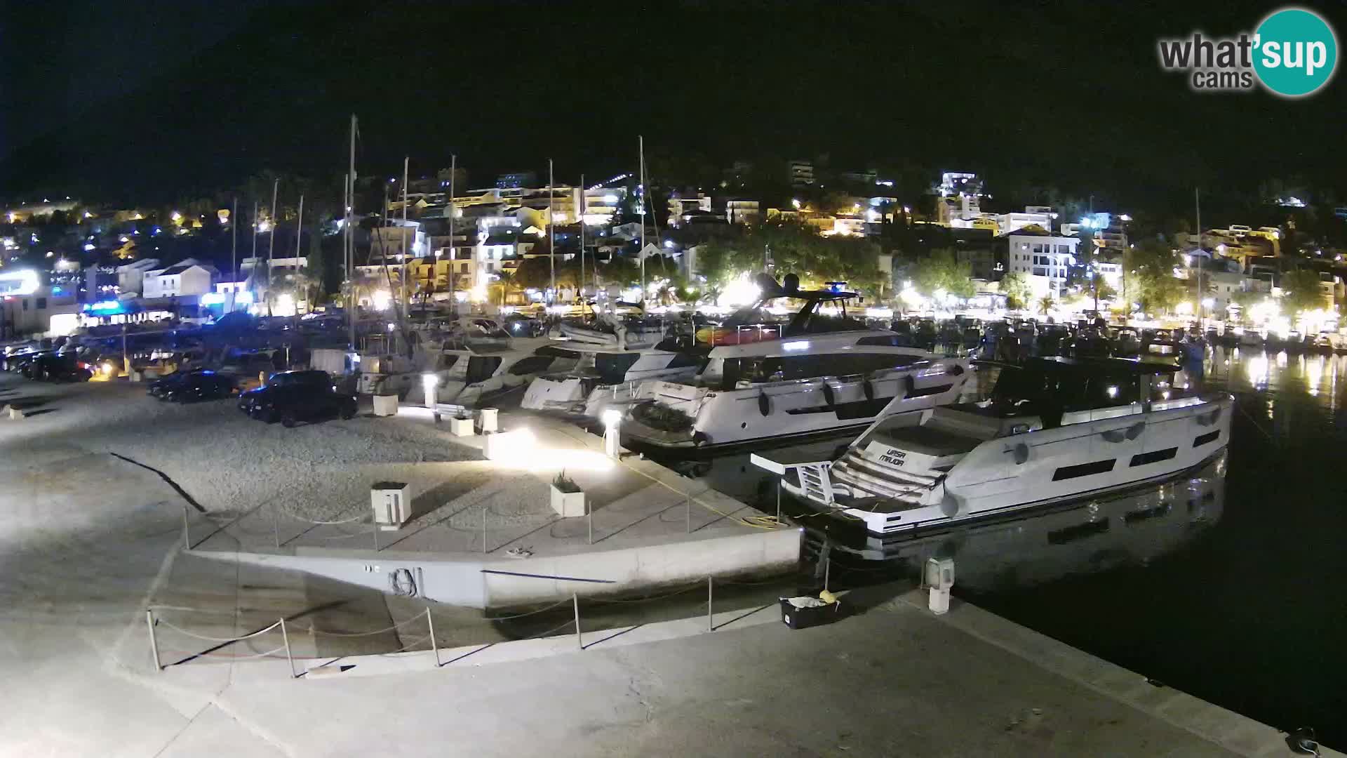Spletna kamera – Baška Voda, pogled na mesto in goro Biokovo