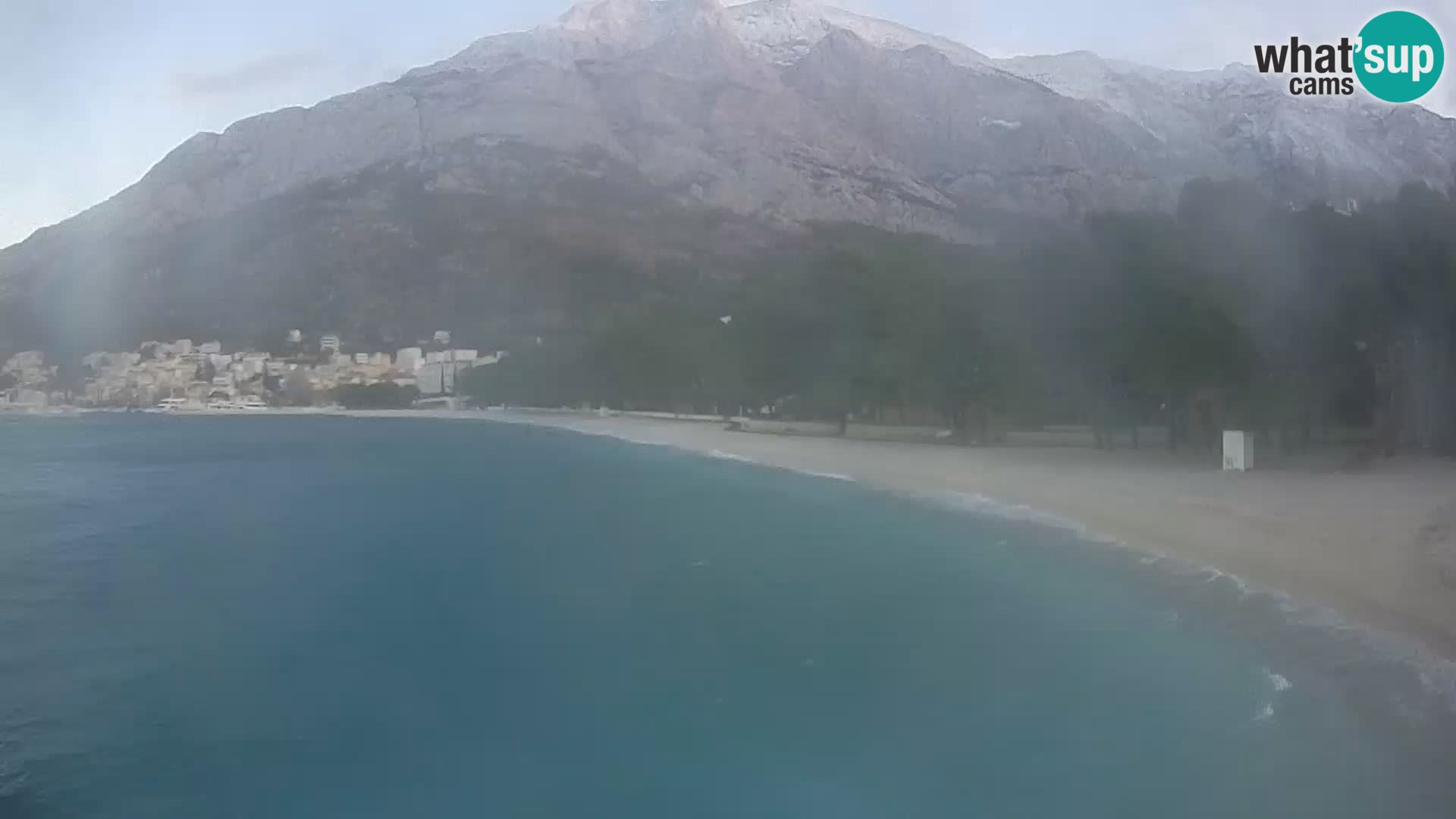 Spletna kamera – Baška Voda – Borik, pogled na plažo Nikolina