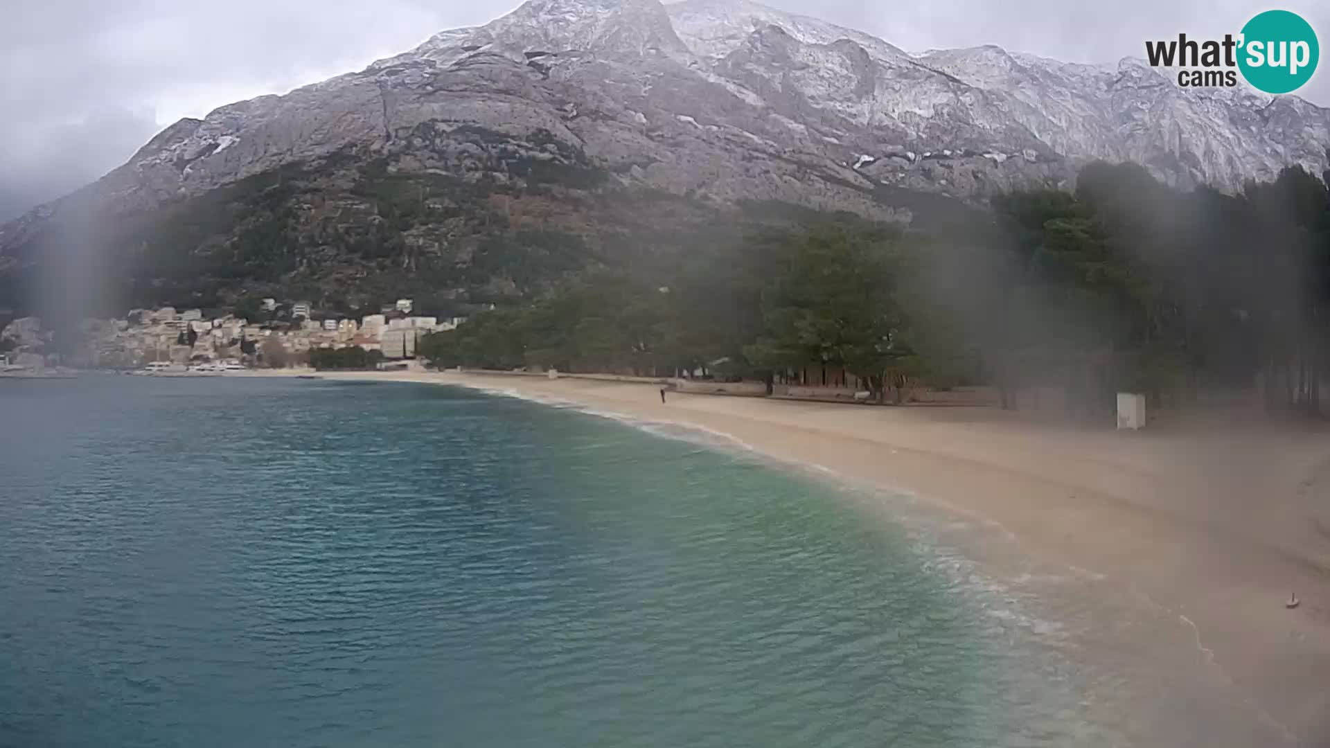 Spletna kamera – Baška Voda – Borik, pogled na plažo Nikolina