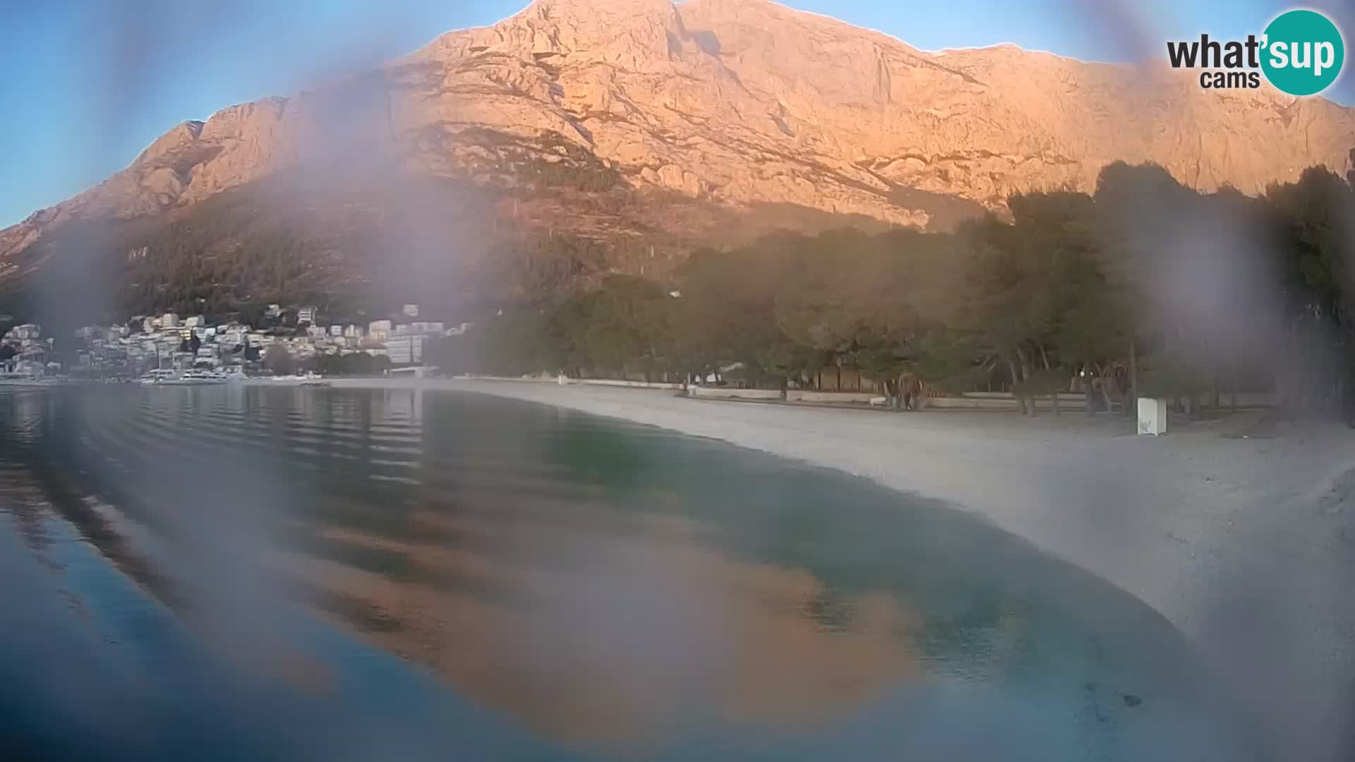 Spletna kamera – Baška Voda – Borik, pogled na plažo Nikolina