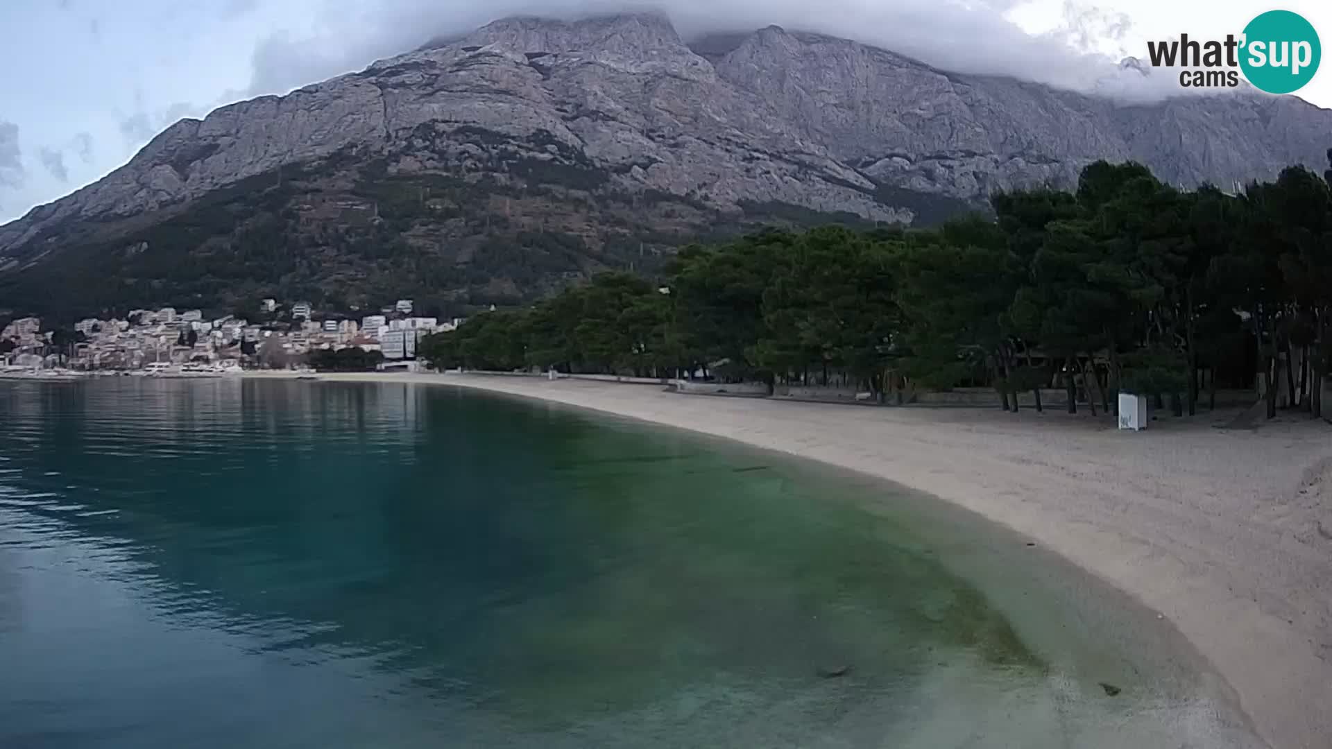 Spletna kamera – Baška Voda – Borik, pogled na plažo Nikolina