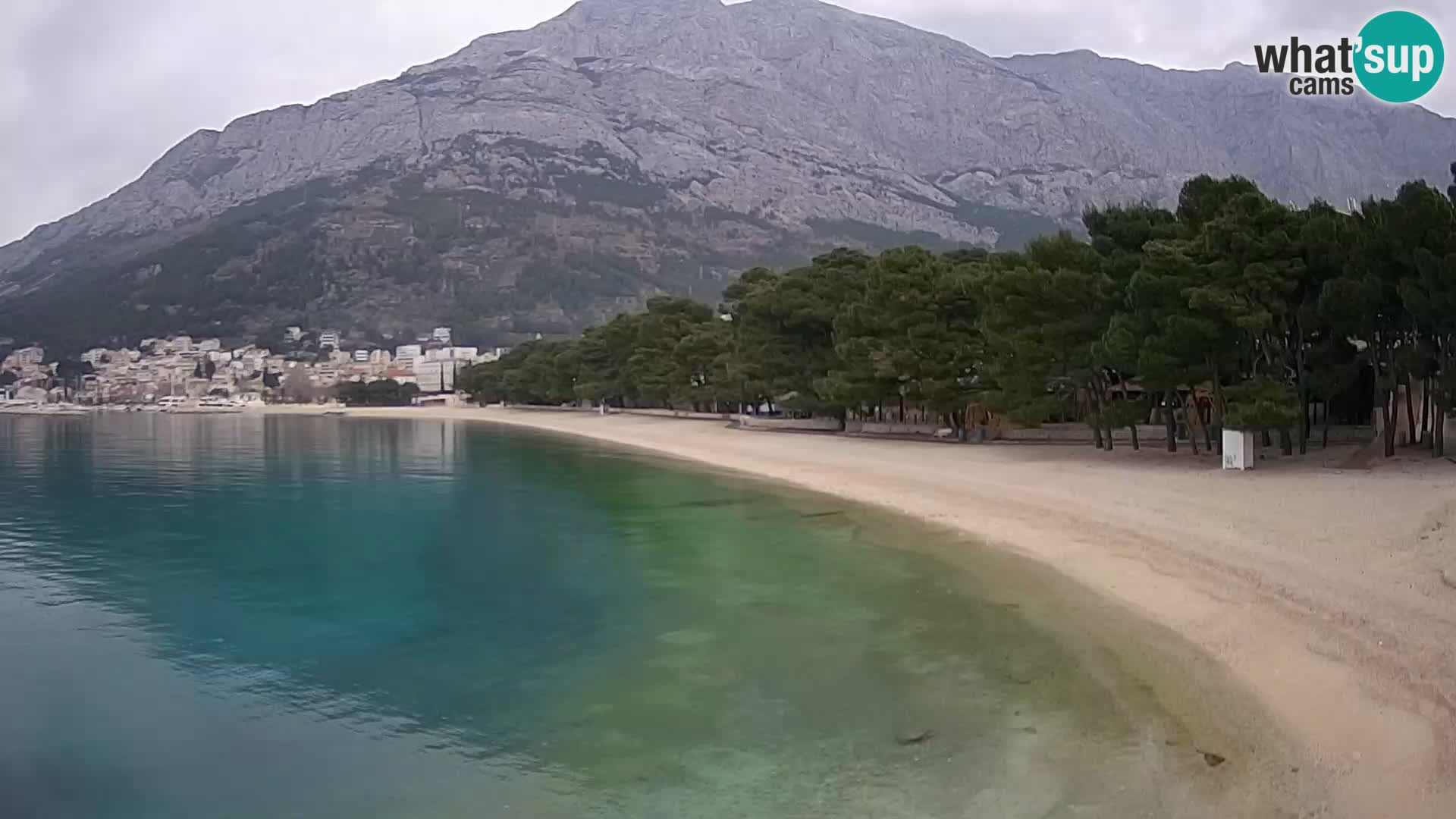 Spletna kamera – Baška Voda – Borik, pogled na plažo Nikolina