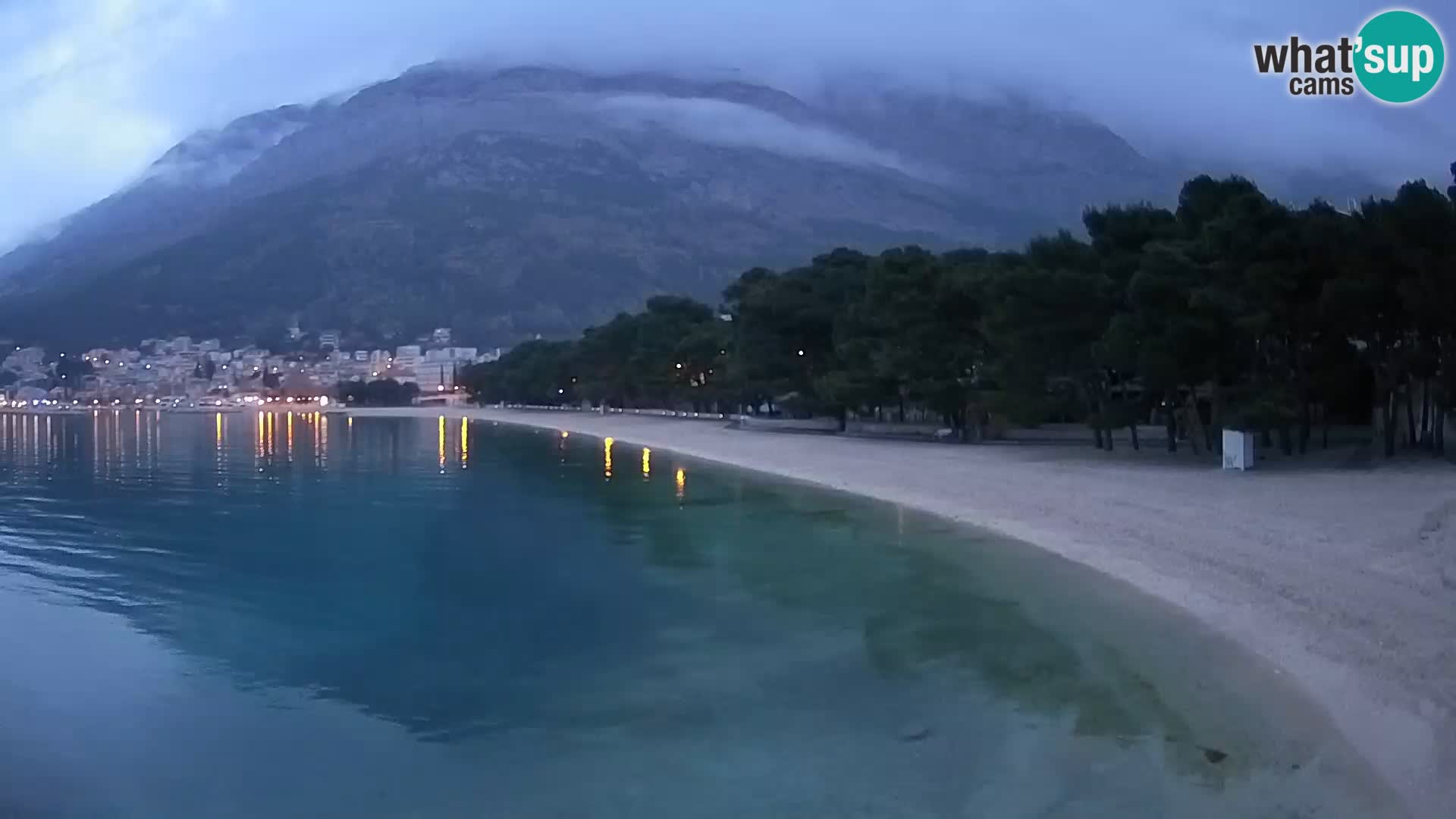 Spletna kamera – Baška Voda – Borik, pogled na plažo Nikolina