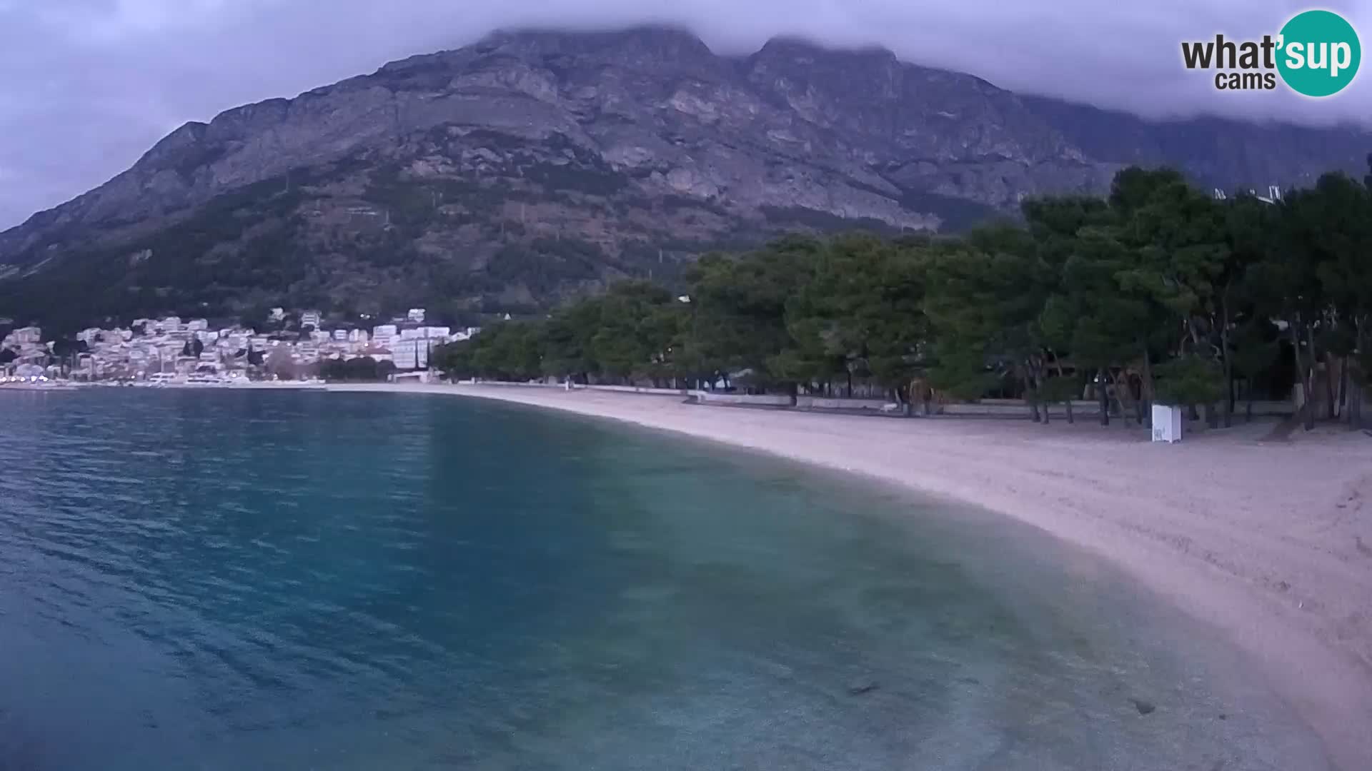 Spletna kamera – Baška Voda – Borik, pogled na plažo Nikolina