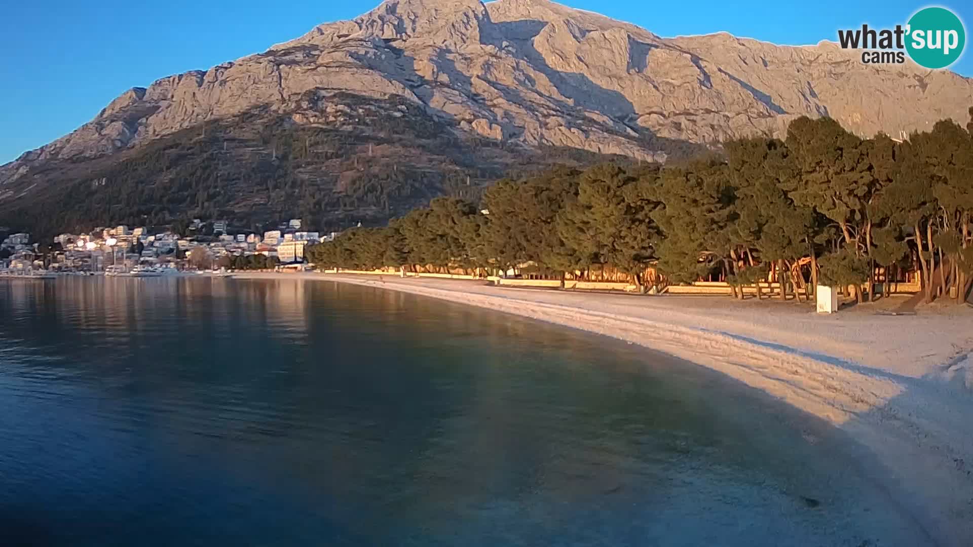 Spletna kamera – Baška Voda – Borik, pogled na plažo Nikolina