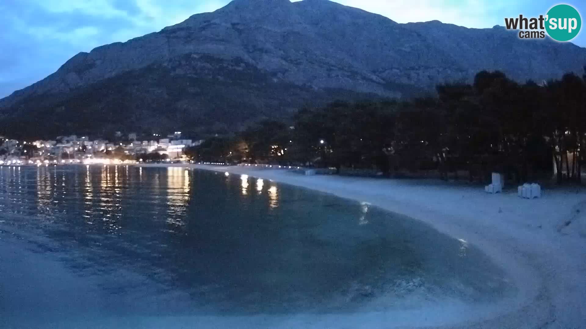 Web kamera – Baška Voda – Borik, pogled na plažu Nikolina