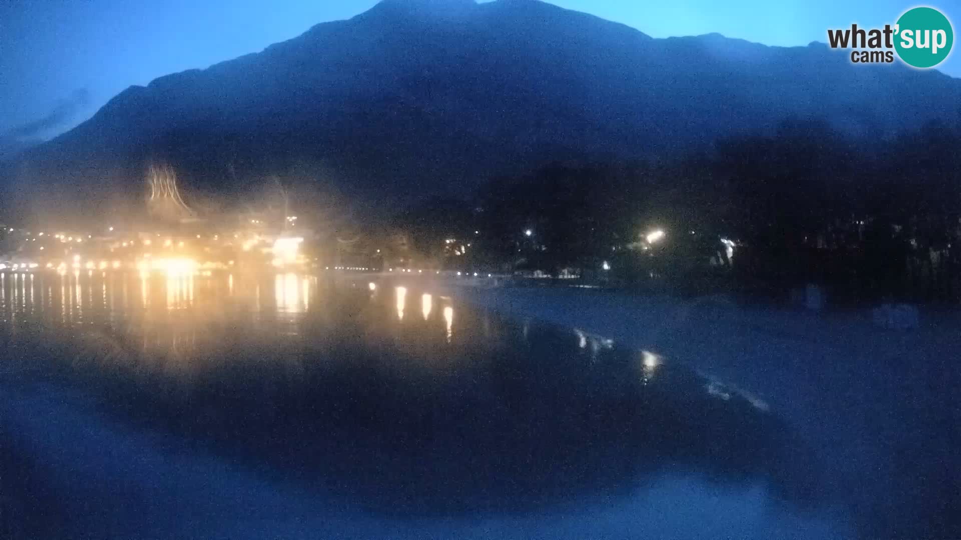 Web kamera – Baška Voda – Borik, pogled na plažu Nikolina