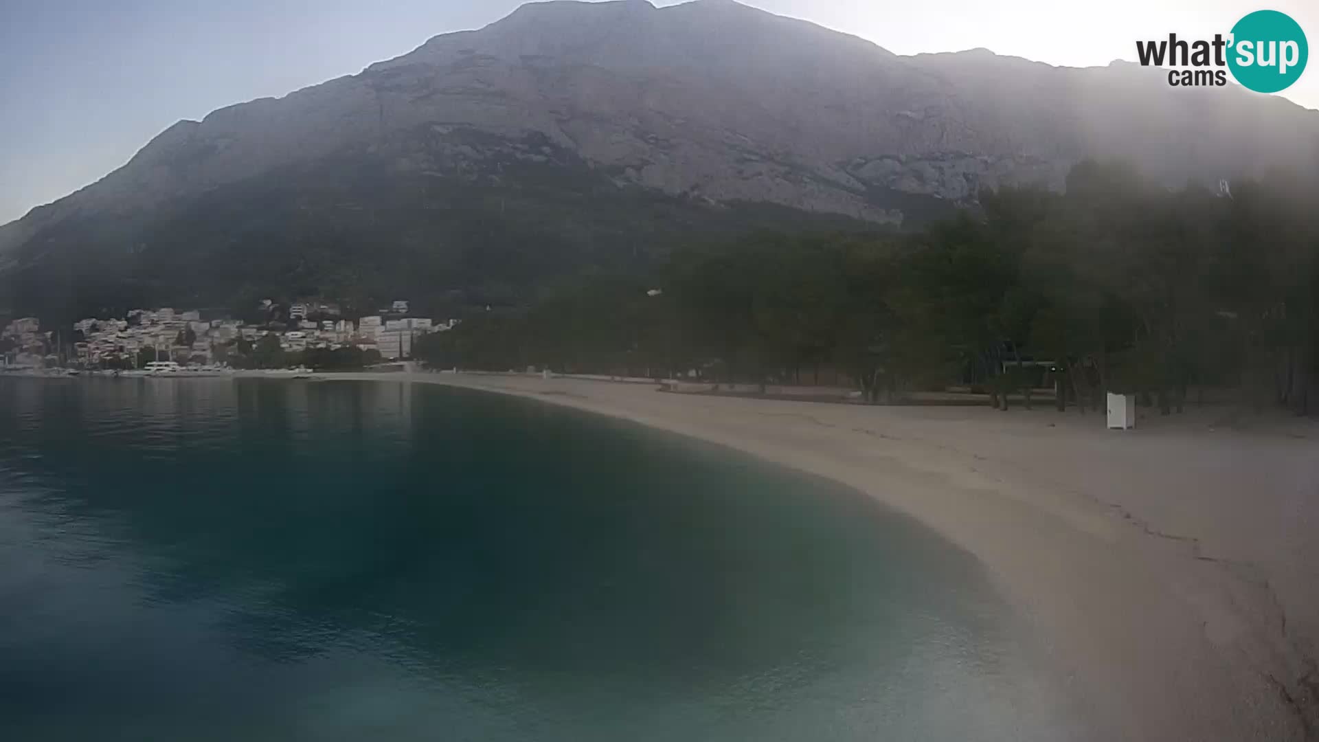 Spletna kamera – Baška Voda – Borik, pogled na plažo Nikolina