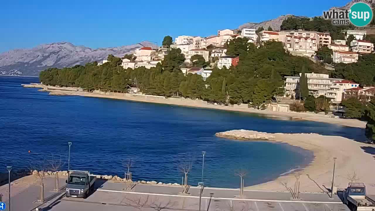 Baška Voda v živo – plaža Podluka