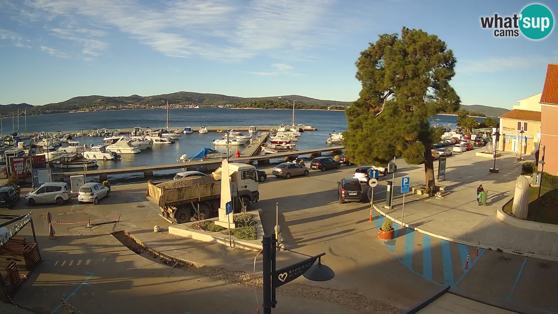 Biograd na Moru webcam – König Tomislav Platz